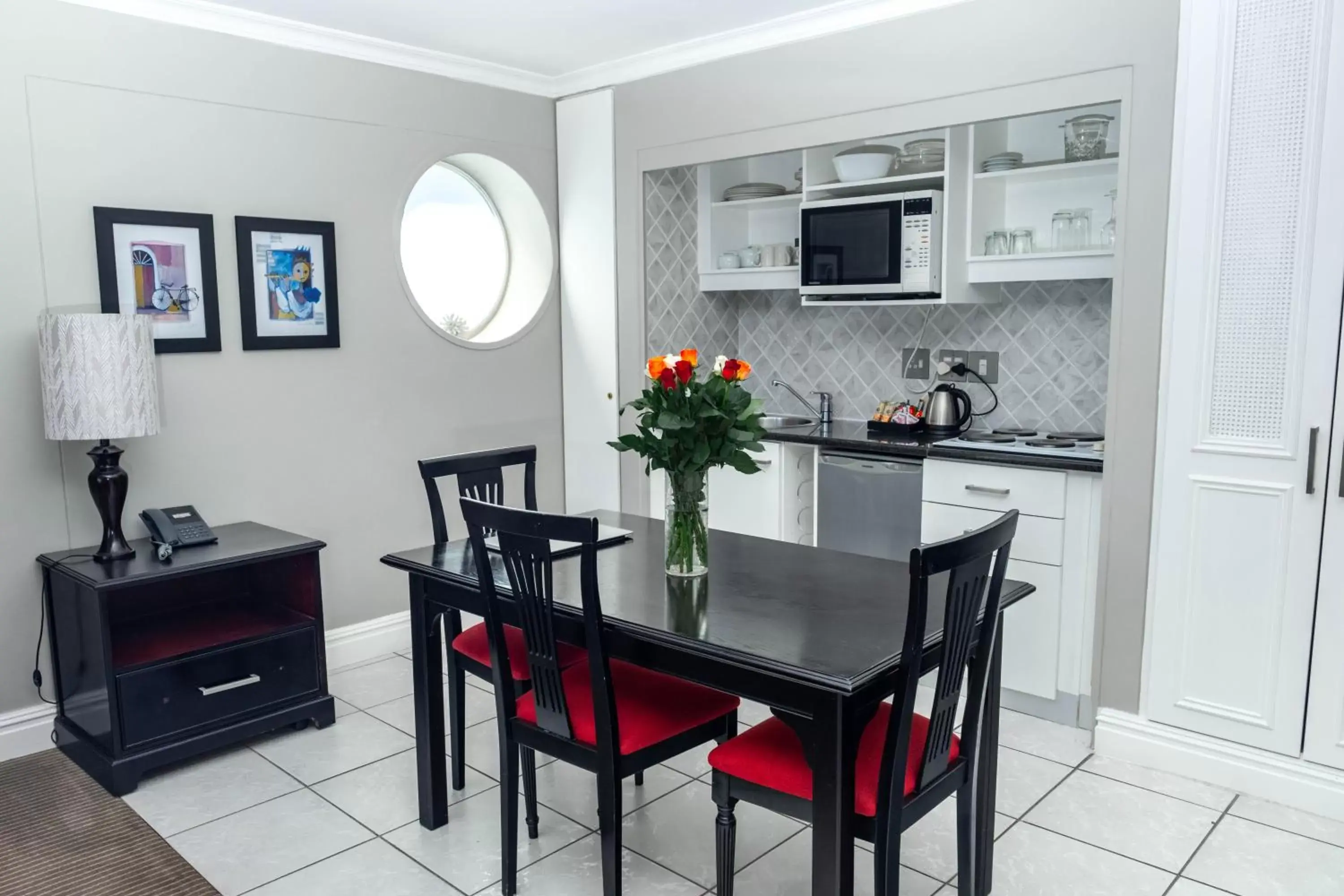 Dining Area in The Bantry Bay Aparthotel by Totalstay