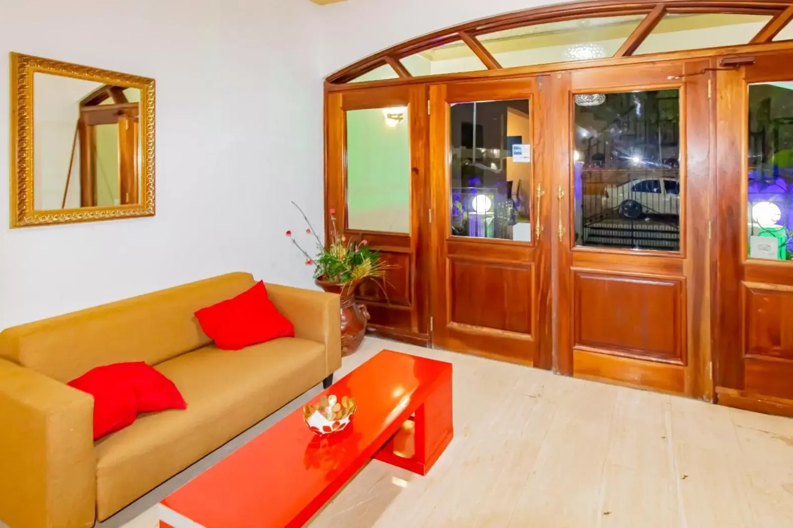 Lobby or reception in Hotel Villa Capri Lobby or reception in Hotel Villa Capri