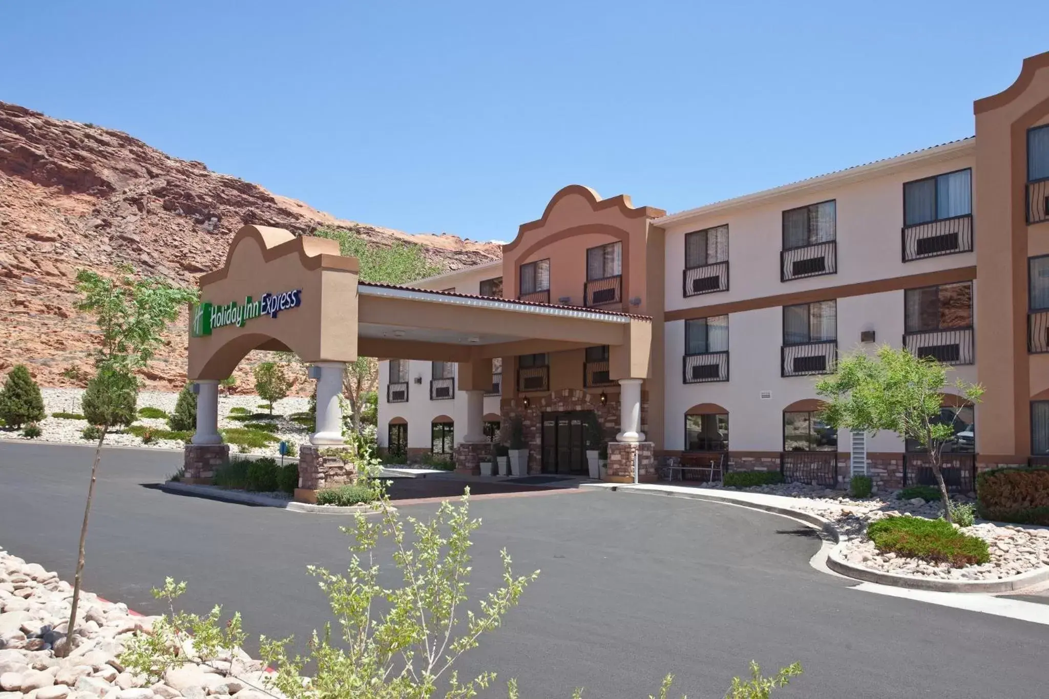 Property Building in Holiday Inn Express Hotel & Suites Moab, an IHG Hotel