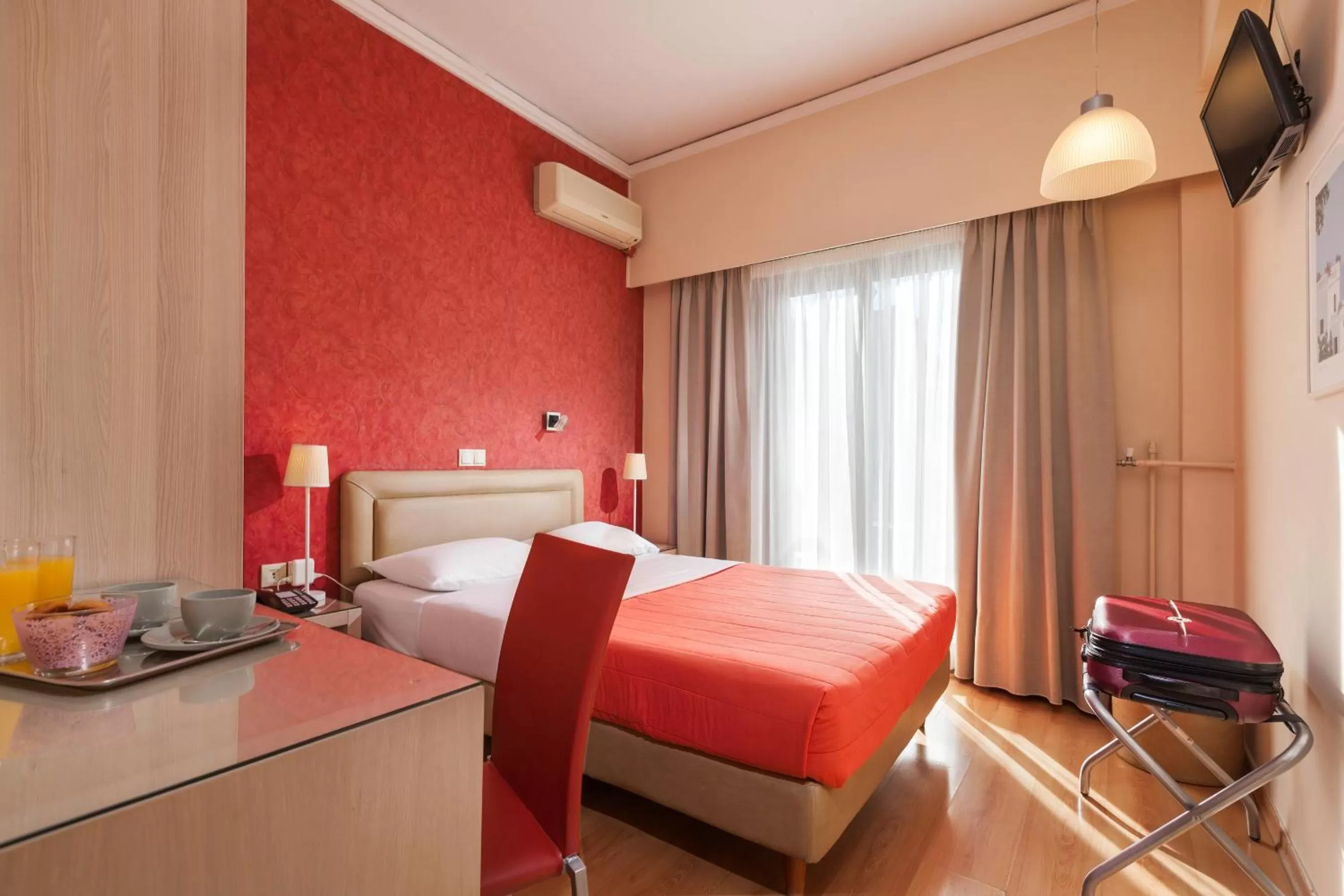 Bedroom, Bed in Lilia Hotel