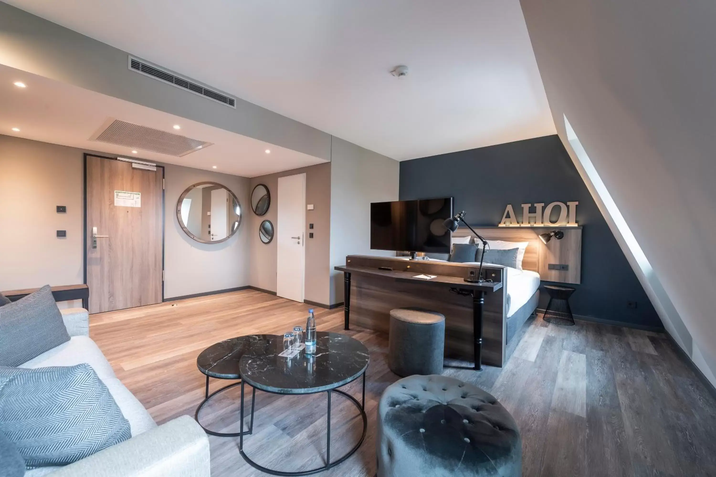 Bed in HARBR Hotel Ludwigsburg, a member of Radisson Individuals Bed in HARBR Hotel Ludwigsburg, a member of Radisson Individuals