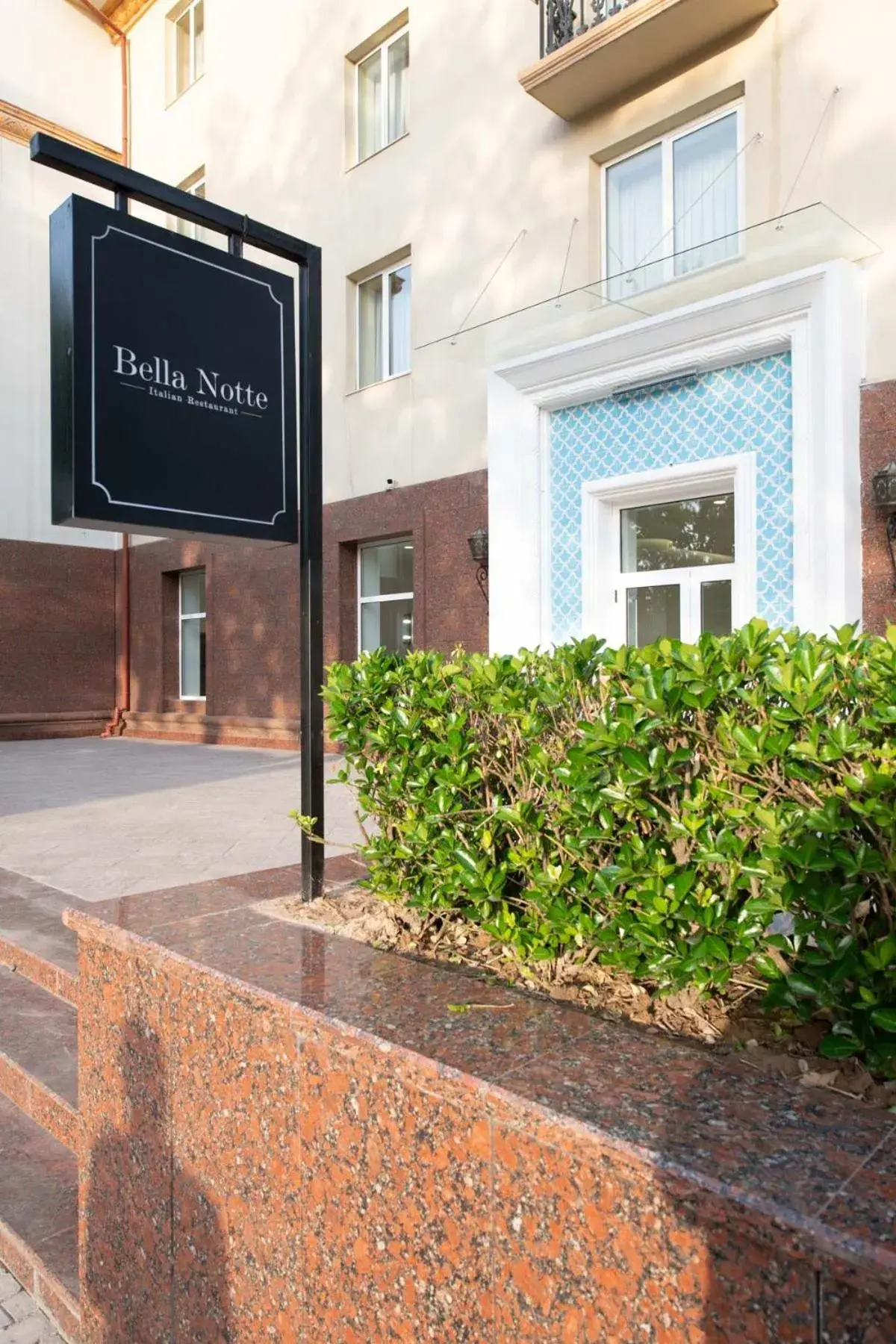 Restaurant/places to eat in LOTTE City Hotels Tashkent Palace Restaurant/places to eat in LOTTE City Hotels Tashkent Palace