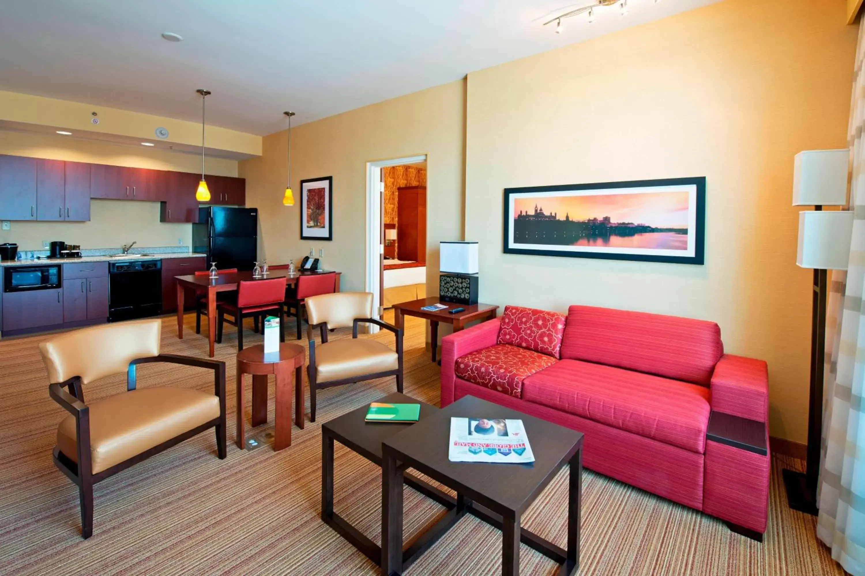 Living room, Seating Area in Courtyard by Marriott Ottawa East