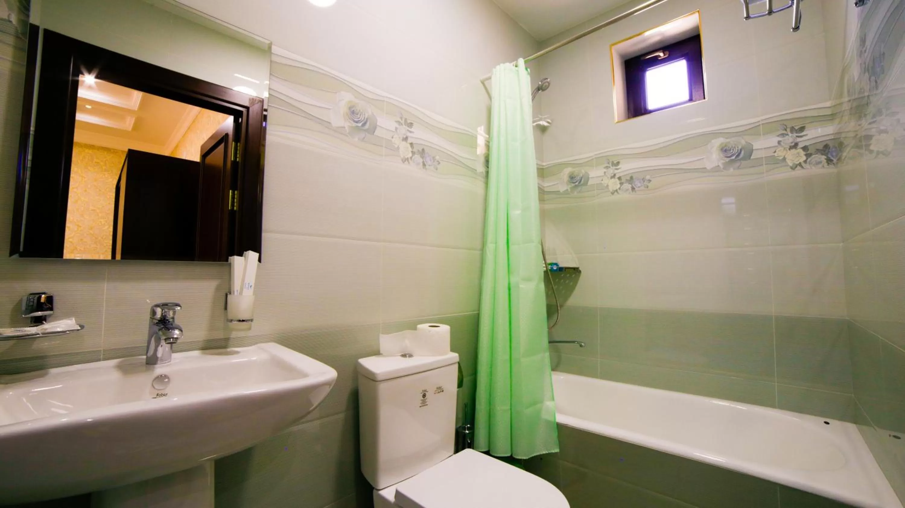 Toilet in Alliance Hotel Tashkent