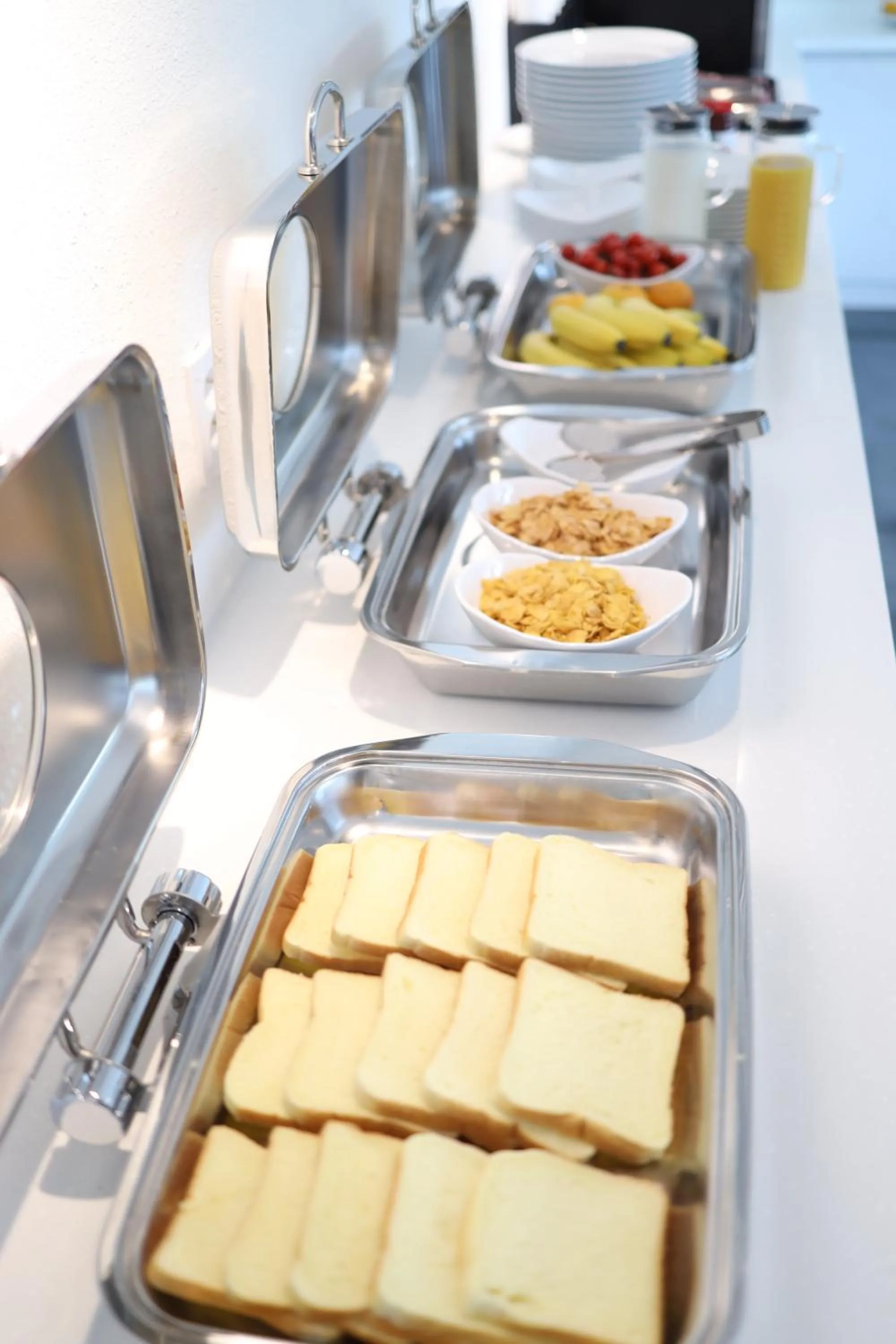 Breakfast, Food in Zam101Hotel