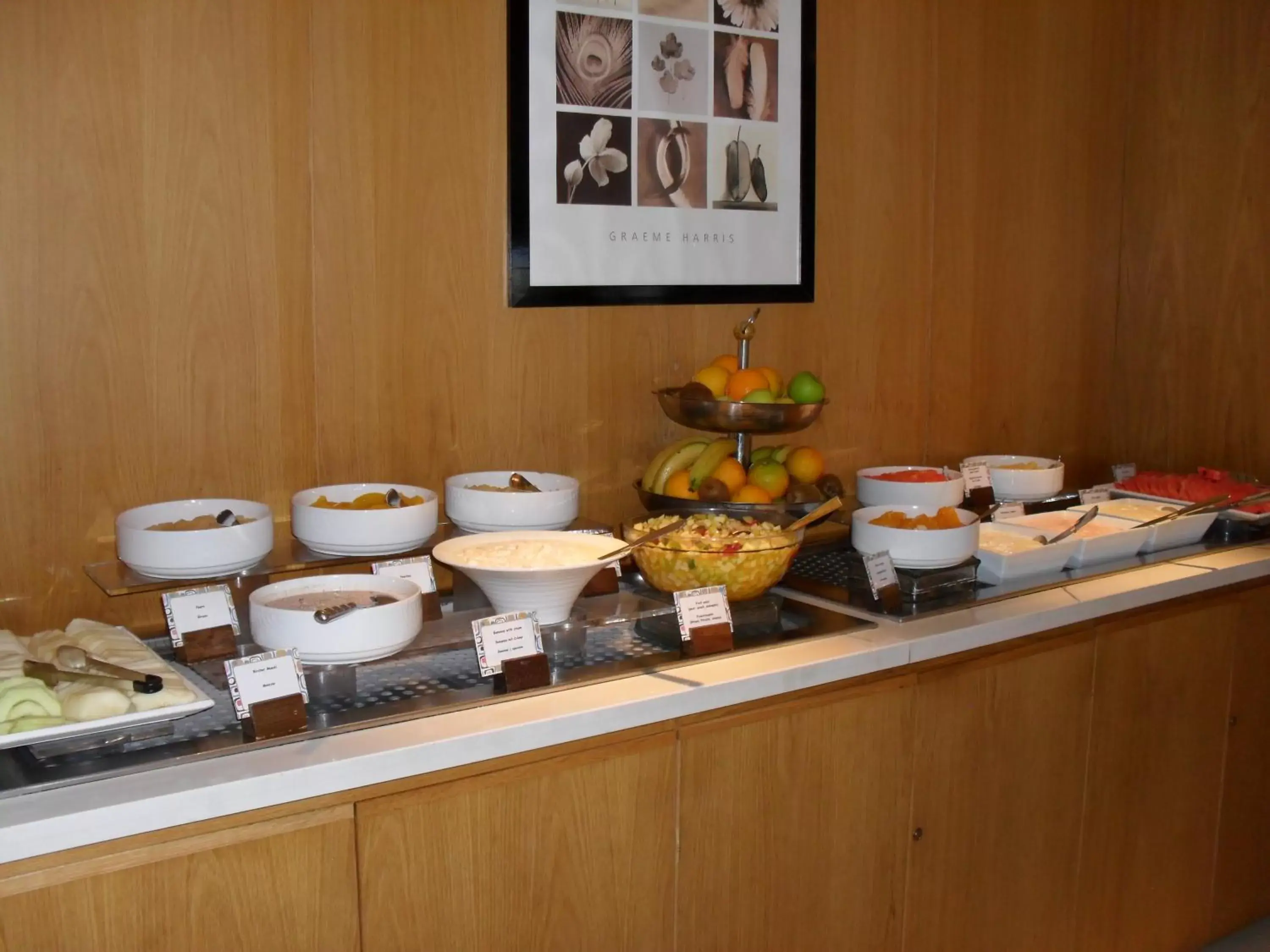 Restaurant/places to eat in Napa Mermaid Hotel & Suites Restaurant/places to eat in Napa Mermaid Hotel & Suites