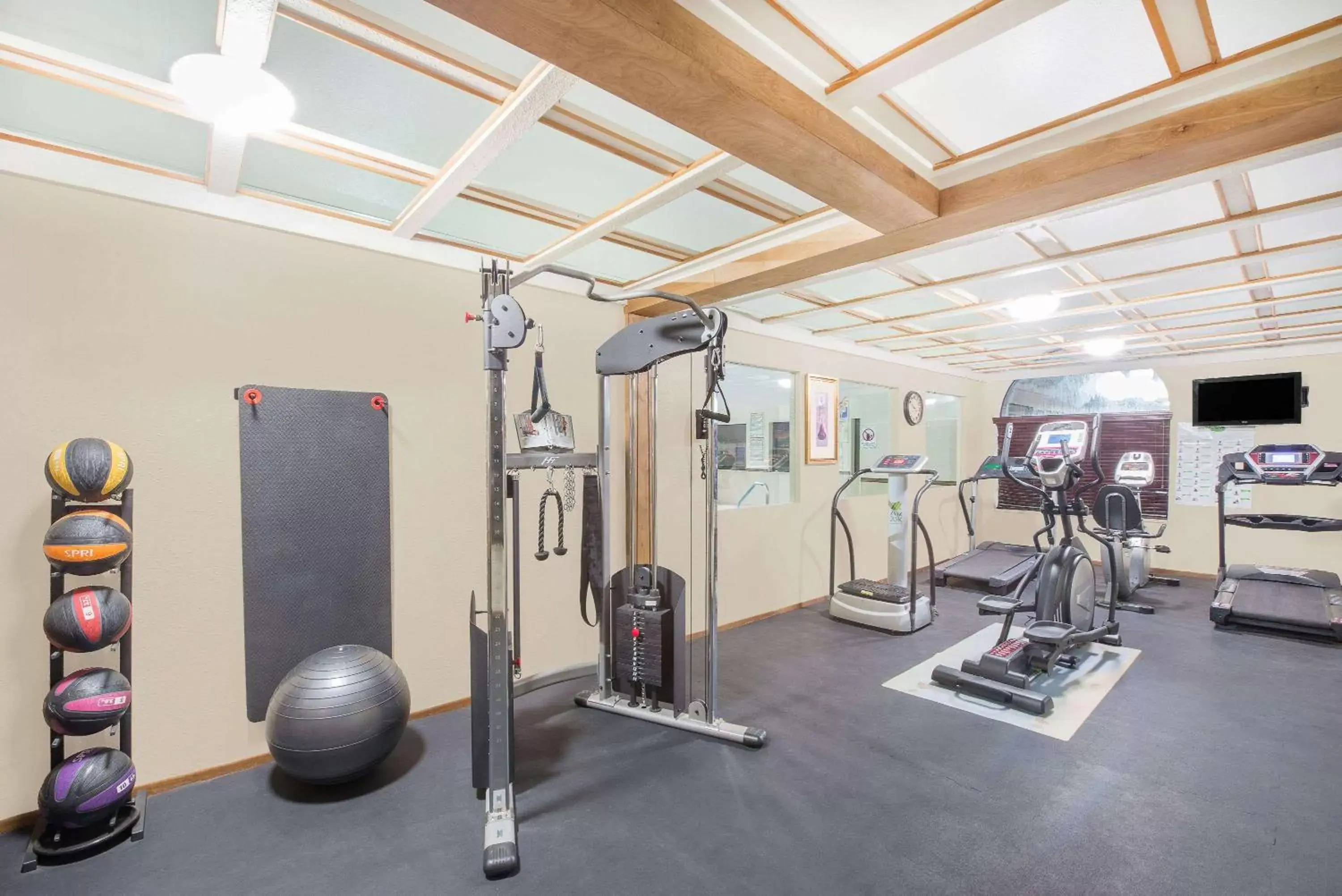 Fitness centre/facilities, Fitness Center/Facilities in Days Inn by Wyndham Lamar