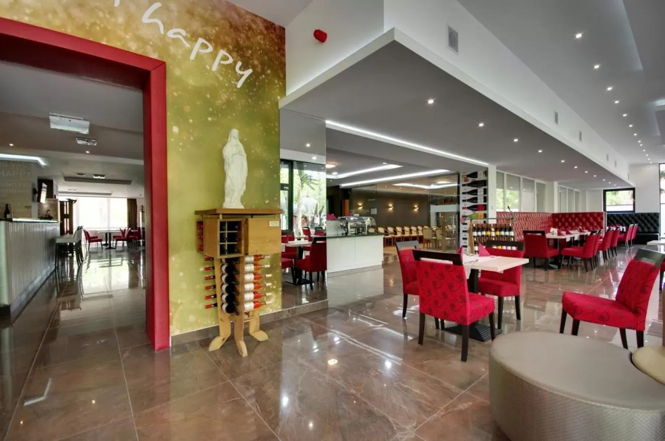 Property building in Aqua Hotel