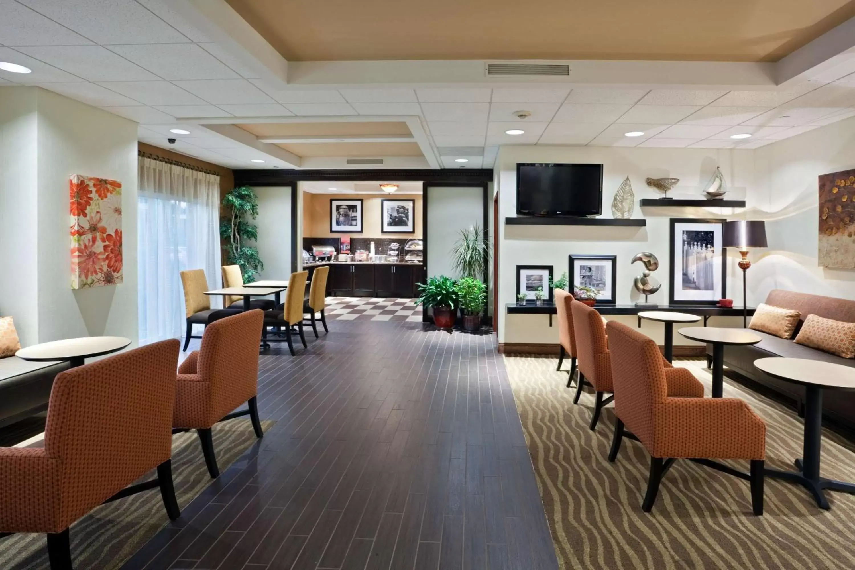 Dining area, Restaurant/Places to Eat in Hampton Inn Clifton Park