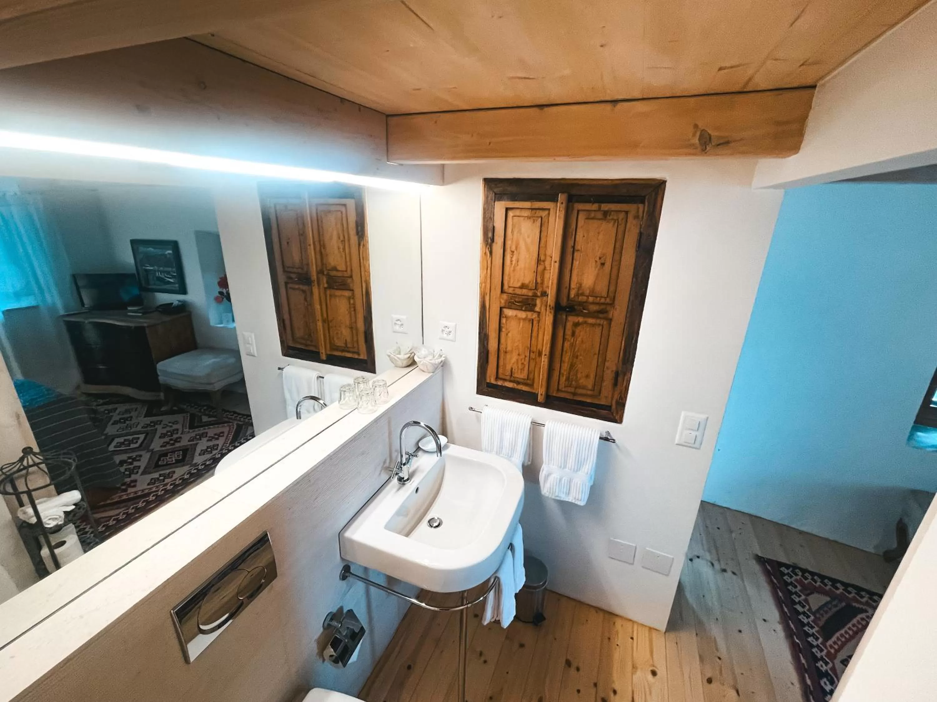 Shower, Bathroom in Case di Sotto, House & Breakfast