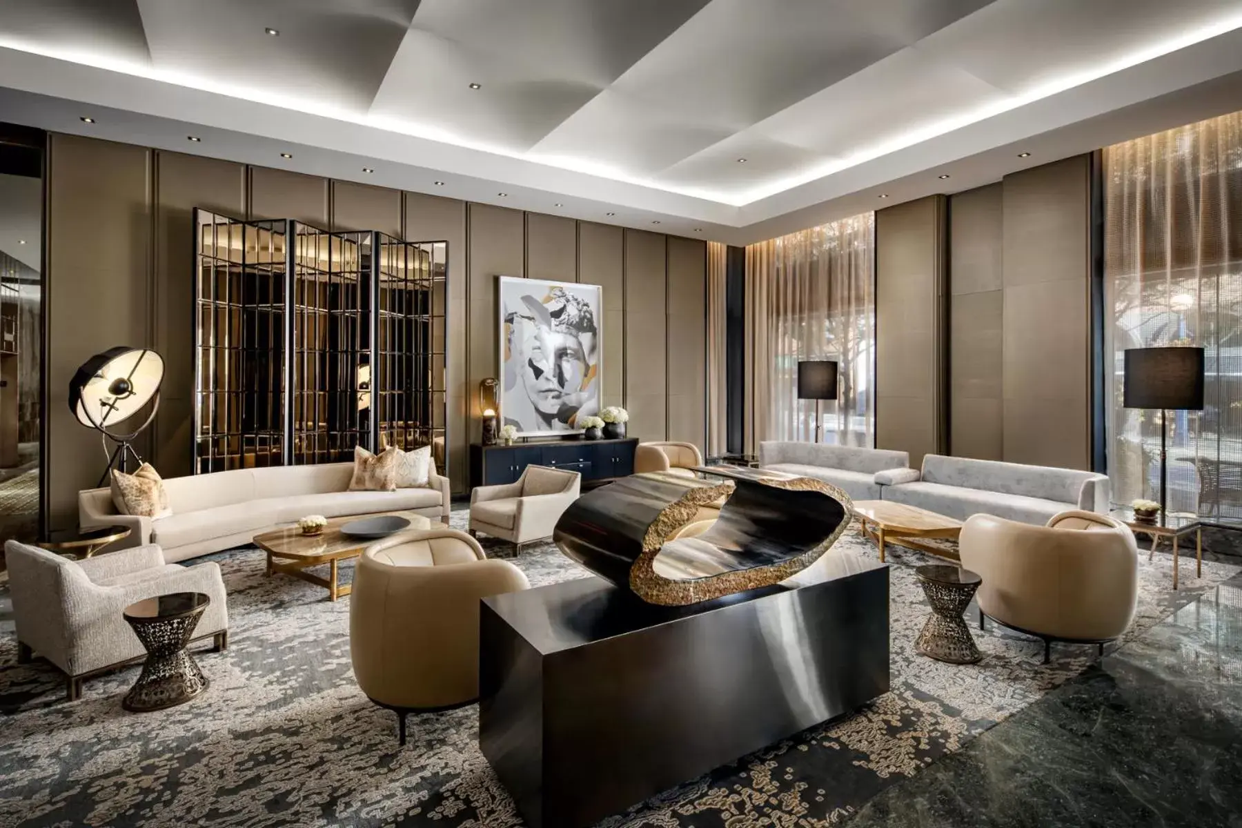 Lobby or reception, Lounge/Bar in The Hazelton Hotel