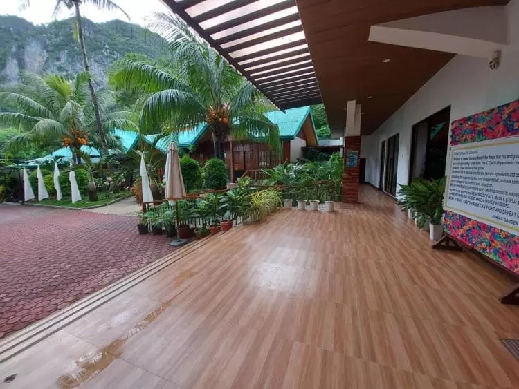 Patio in Jurias Garden Hotel