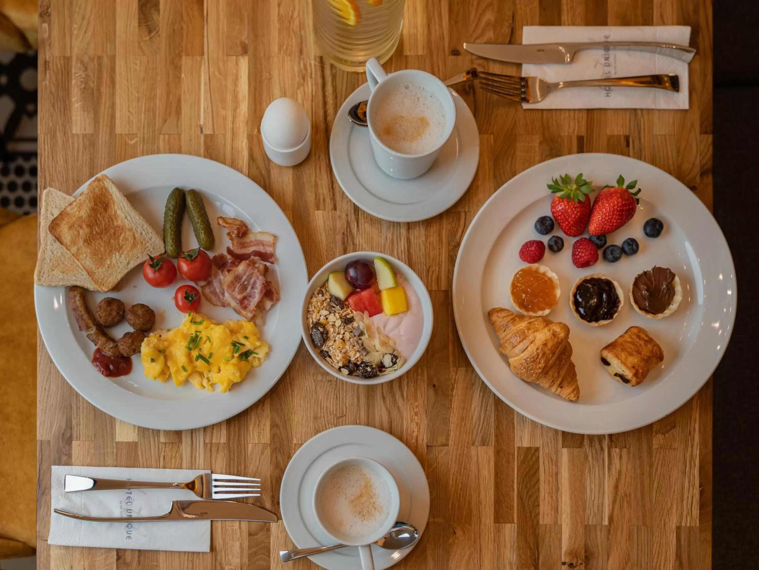 Dining area in Hotel Unique Pearl