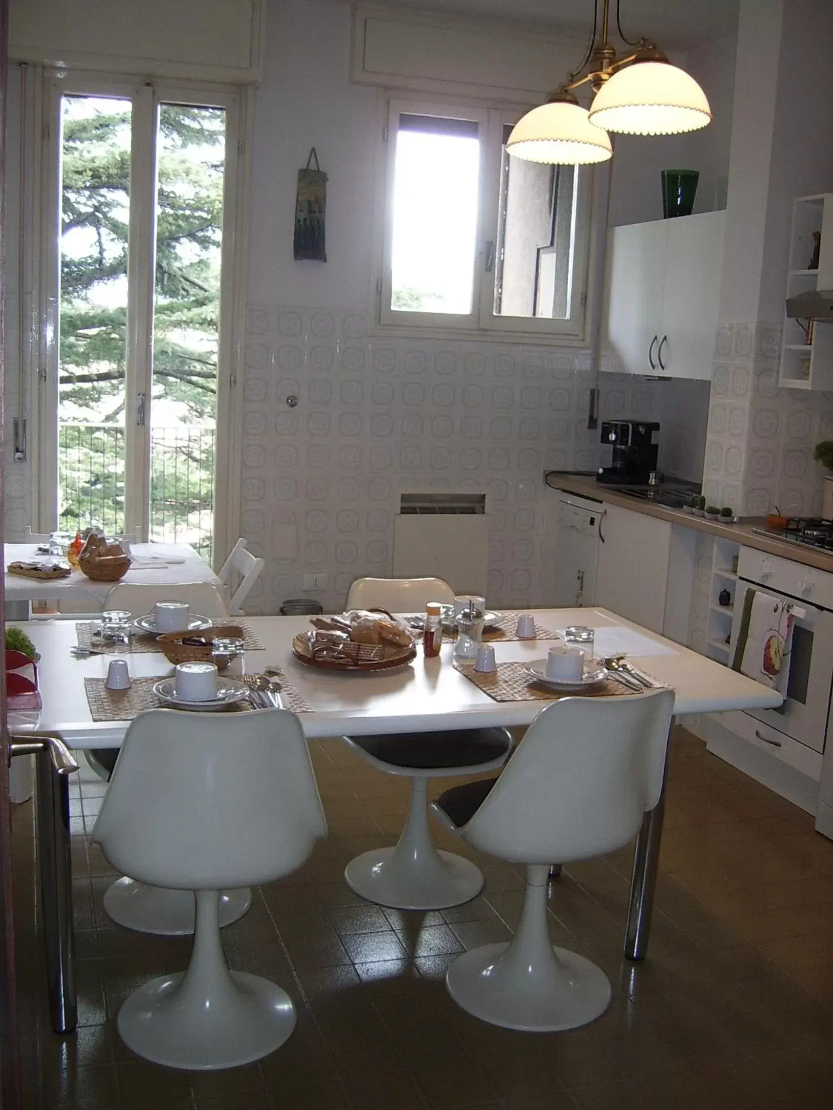 Coffee/tea facilities, Dining Area in B&B La Zucca