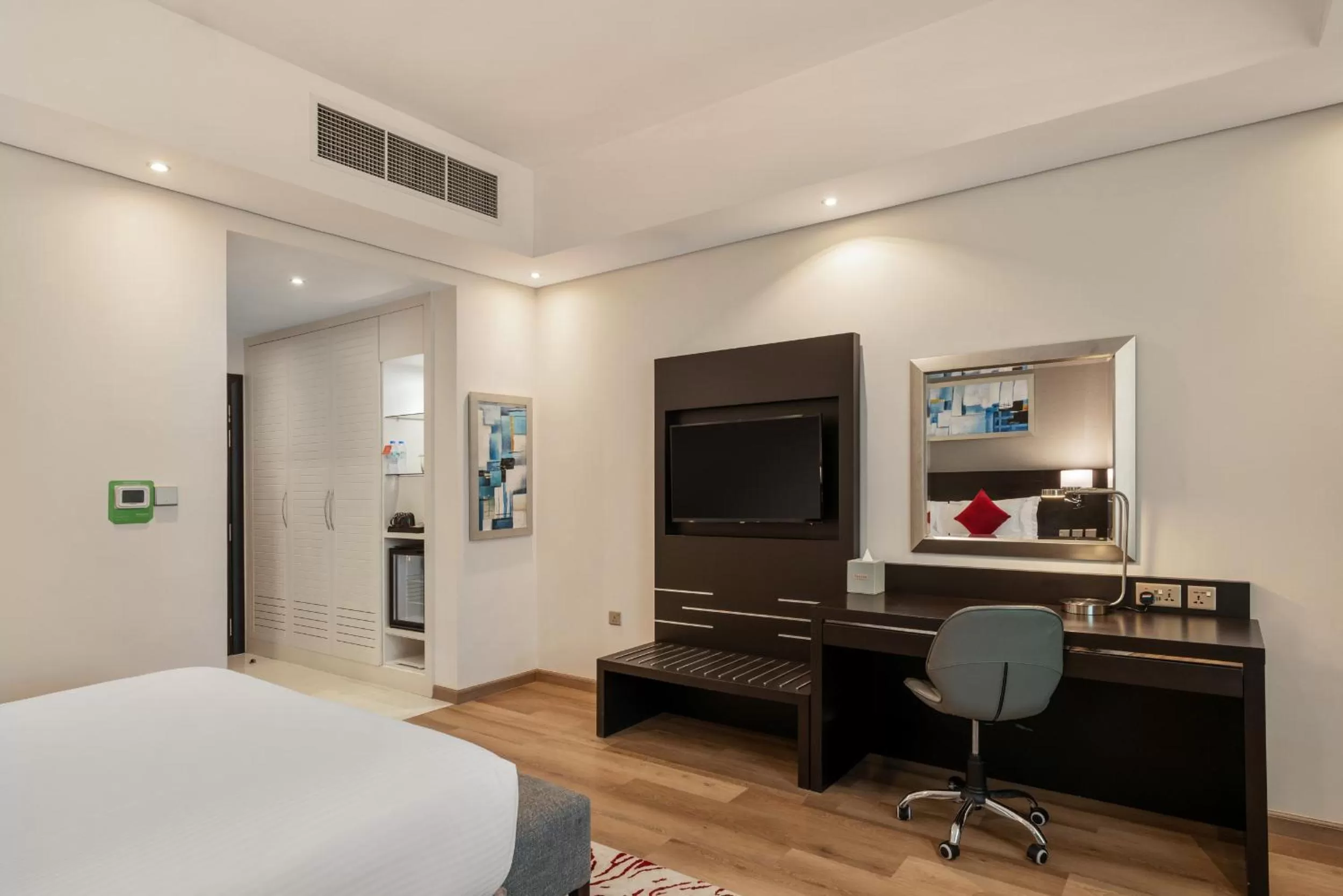 TV and multimedia, Bed in Ramada by Wyndham Dubai Barsha Heights