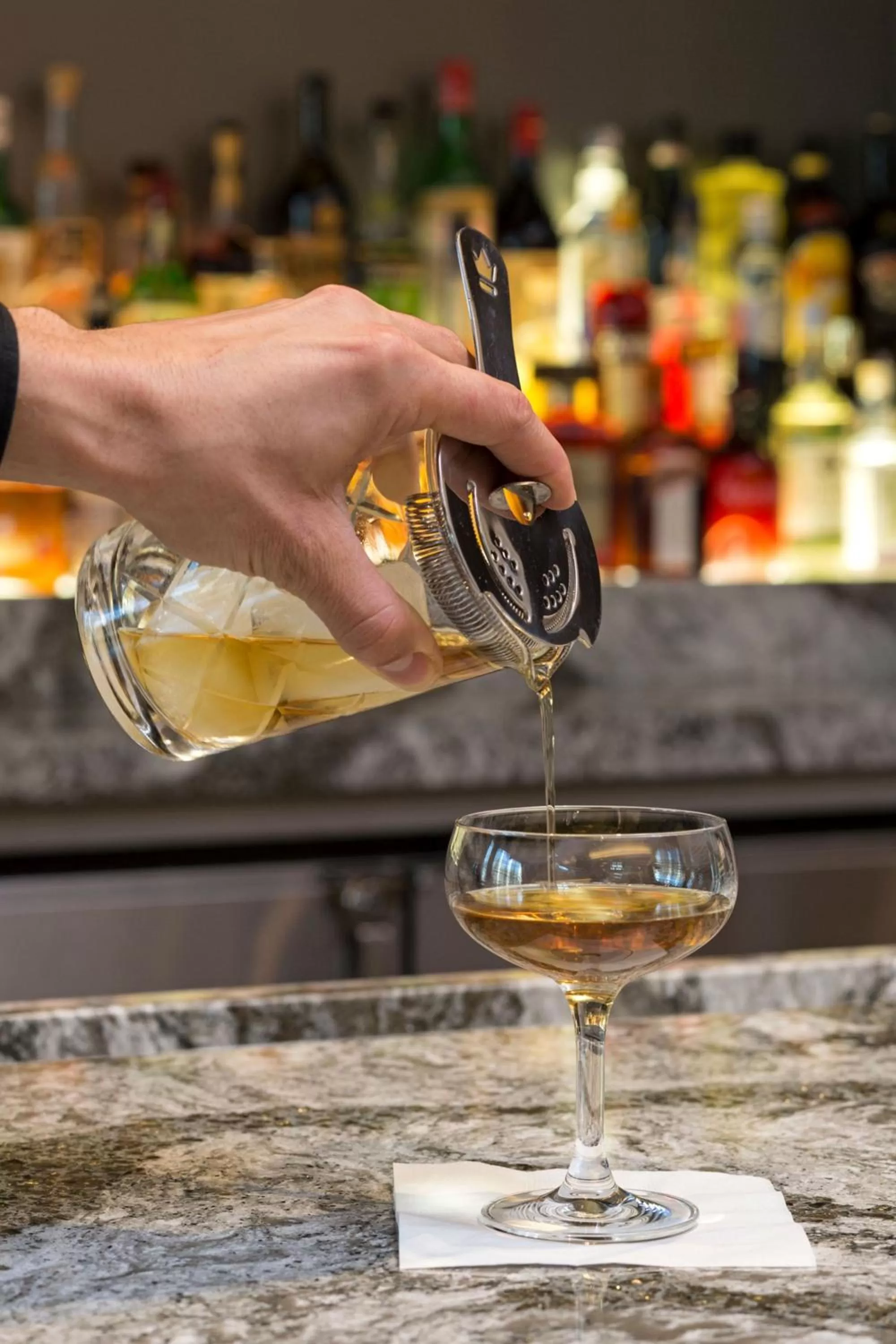 Lounge or bar in The Westin Edina Galleria