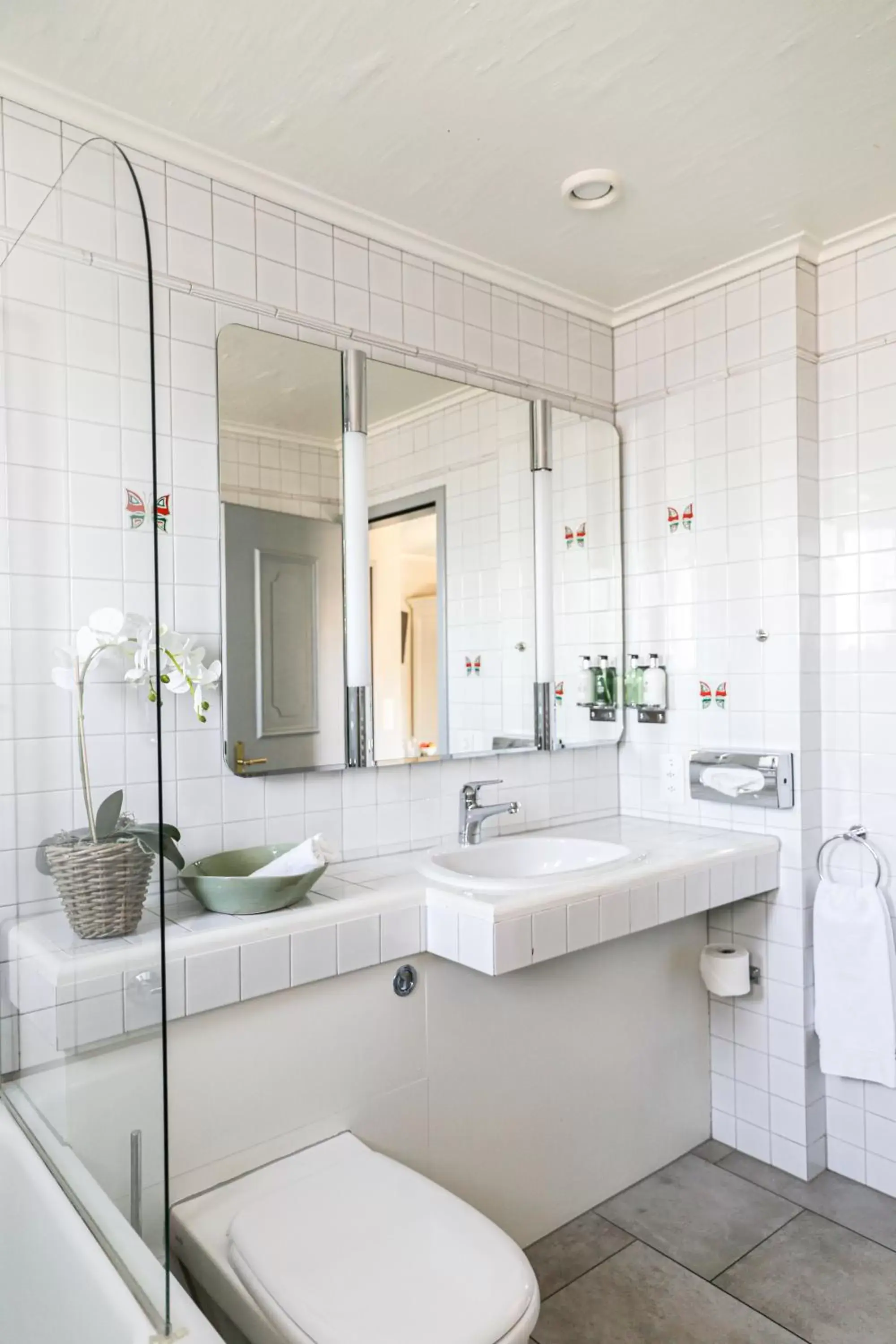 Toilet, Bathroom in Hotel Hirschen am See
