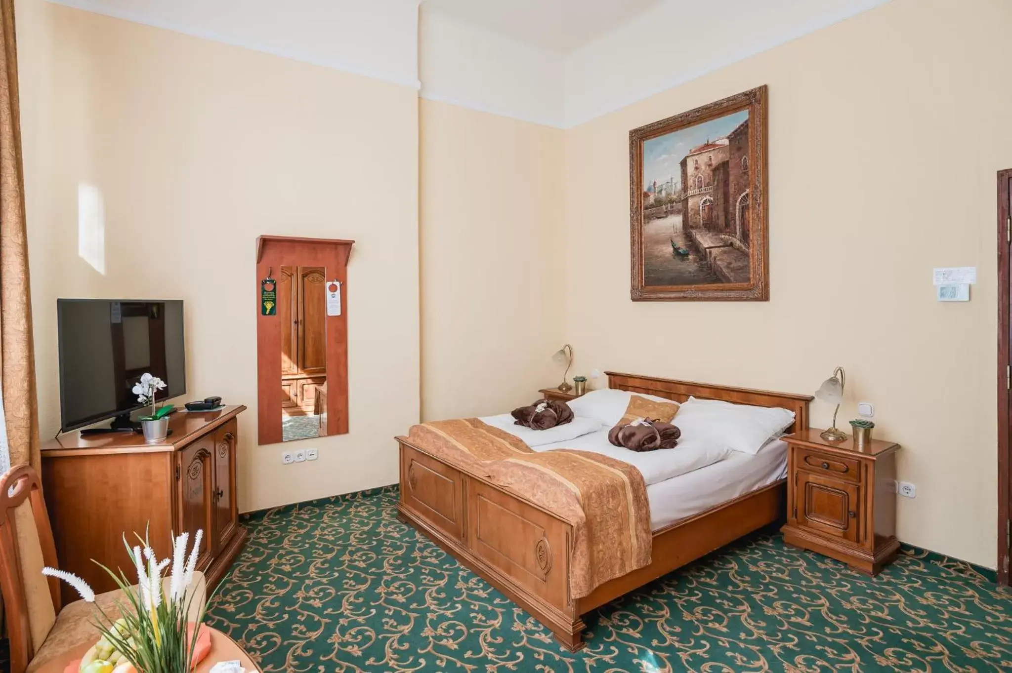 Double Room in City Hotel UNIO superior Double Room in City Hotel UNIO superior