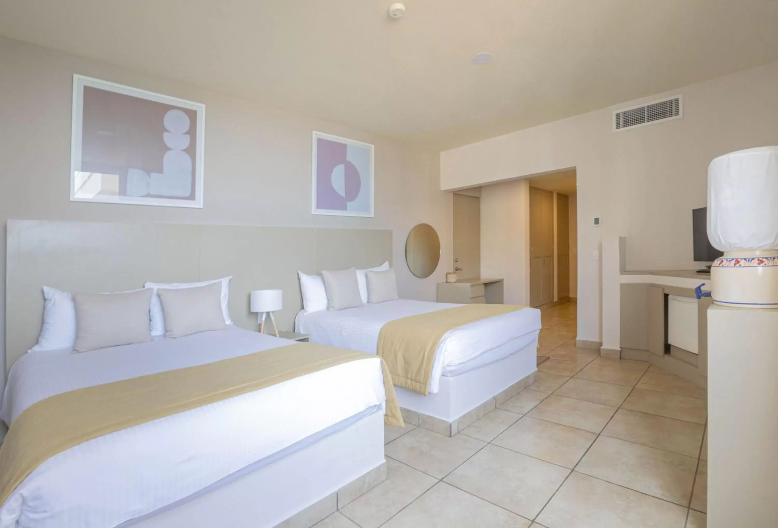Standard Room in Ixchel Beach Hotel Standard Room in Ixchel Beach Hotel