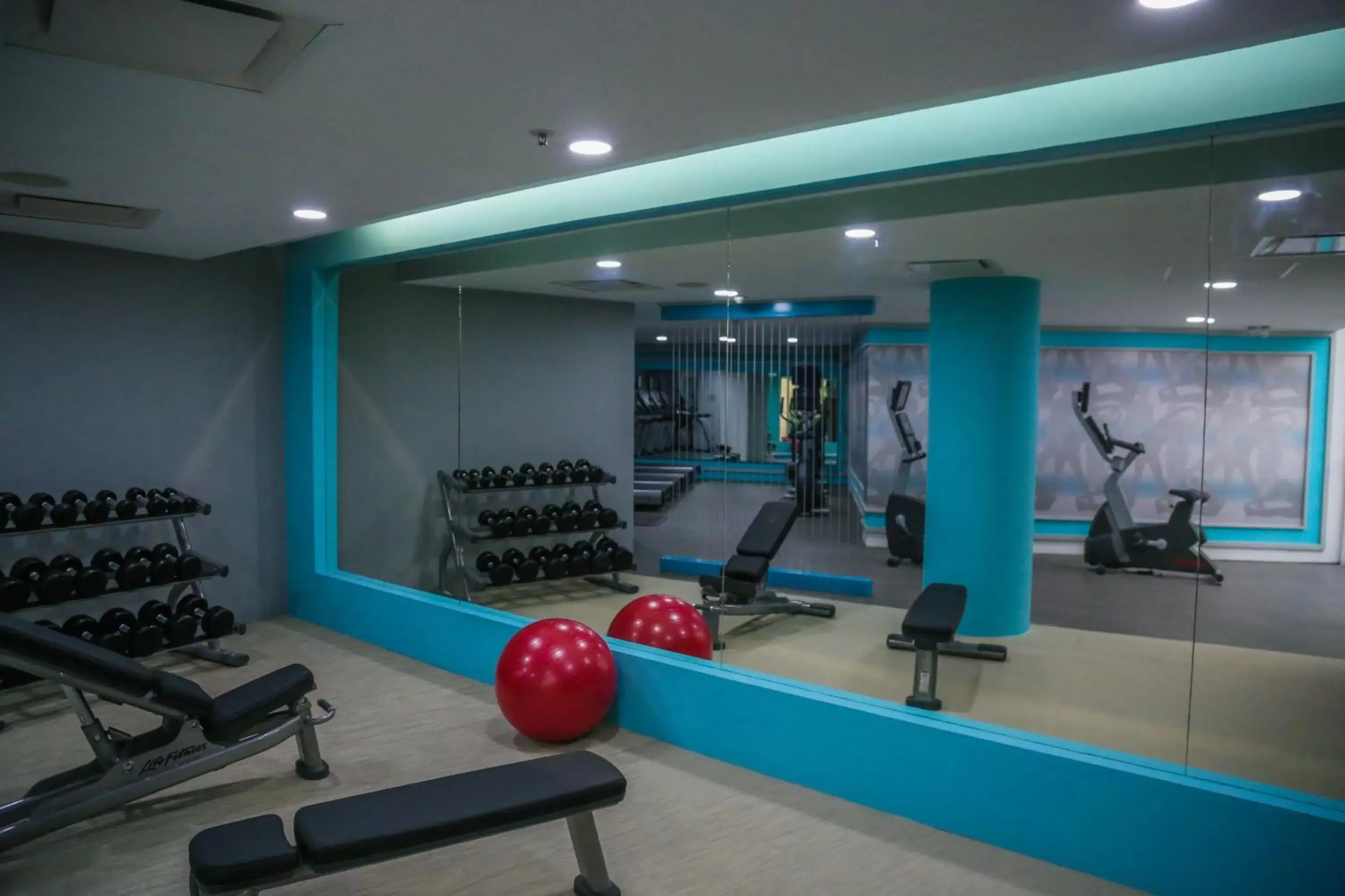 Spa and wellness centre/facilities, Fitness Center/Facilities in Holiday Inn Tuxpan - Convention Center, an IHG Hotel