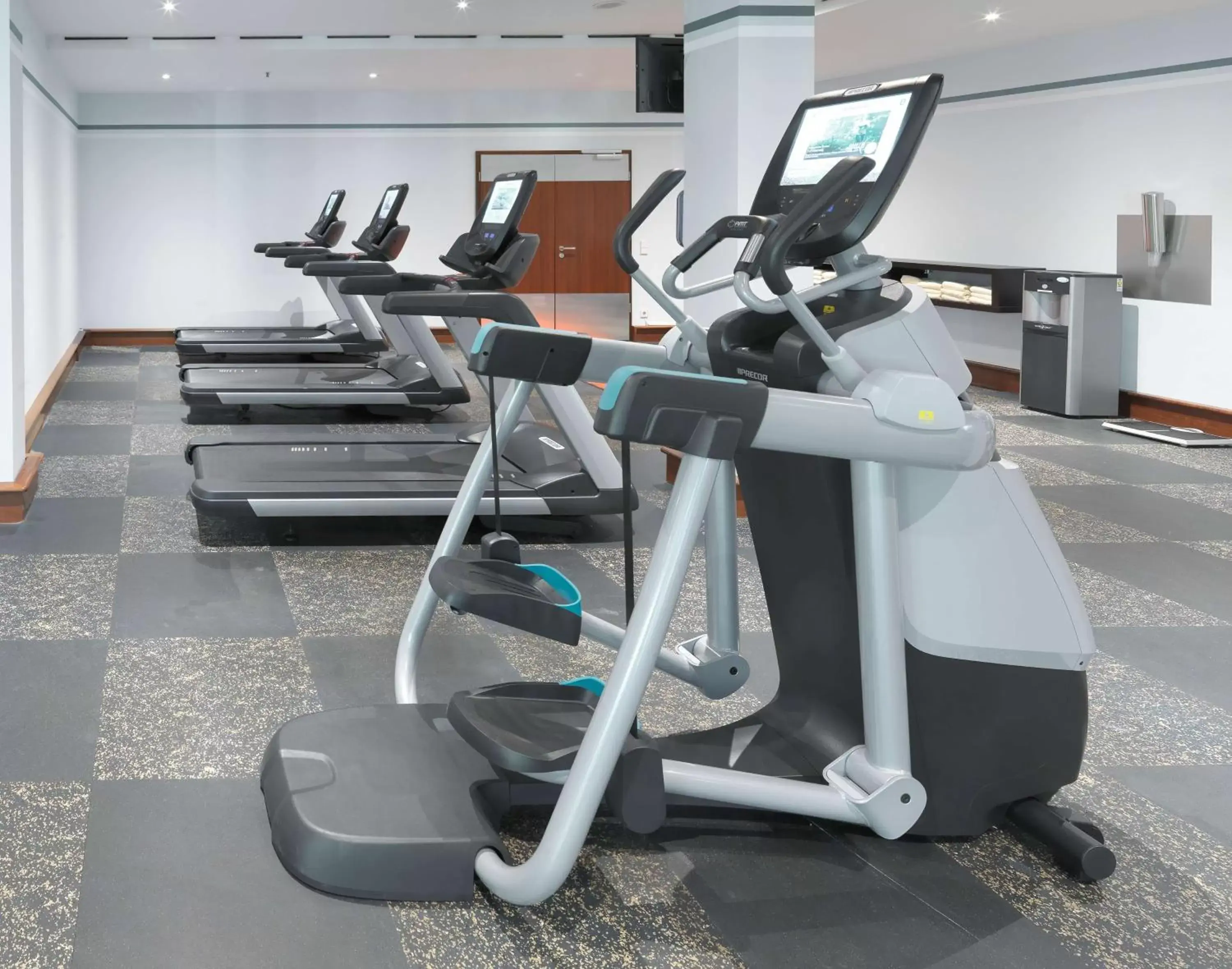 Spa and wellness centre/facilities, Fitness Center/Facilities in Radisson Blu Park Hotel & Conference Centre