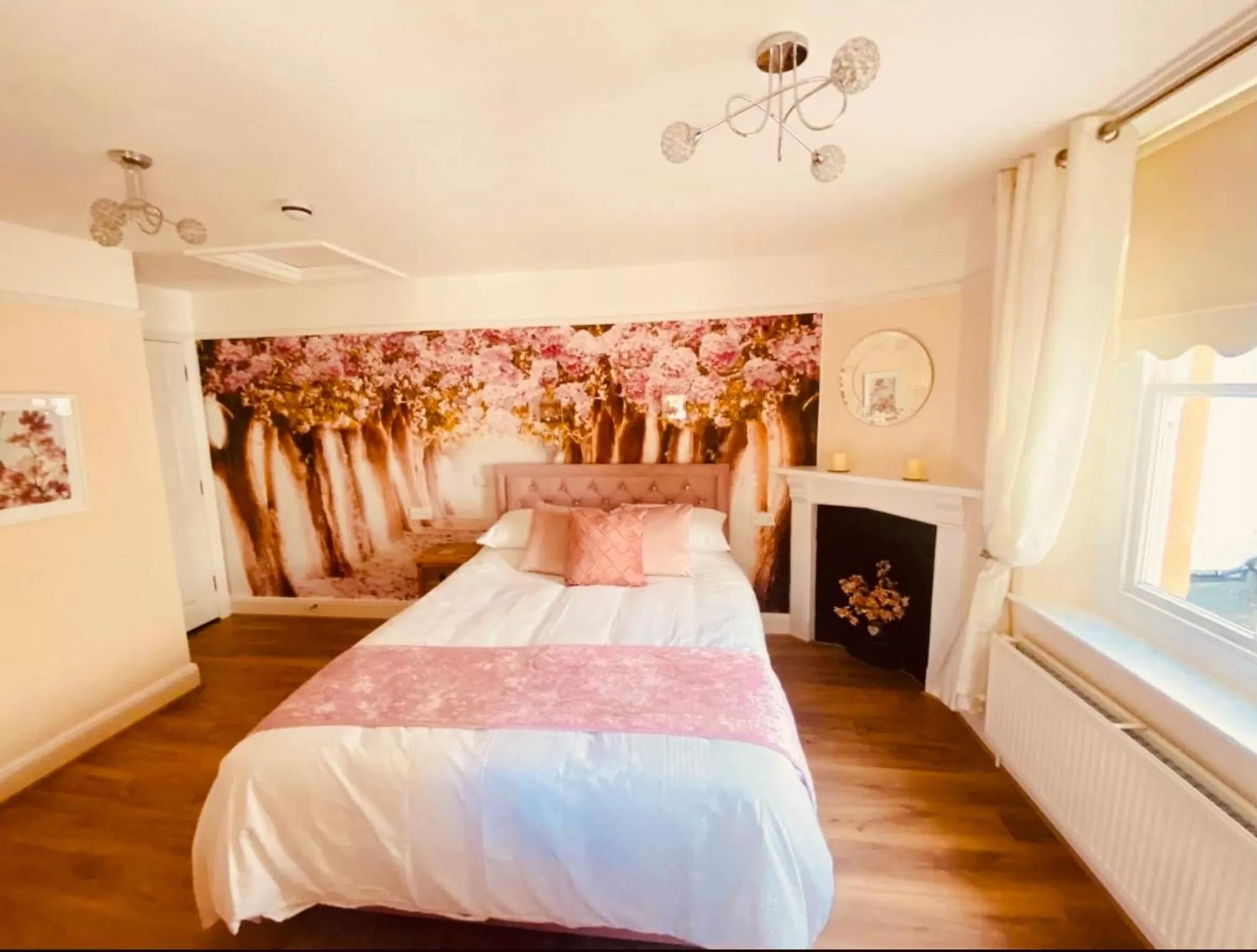 Bed in All Seasons Bed & Breakfast - Adults Only