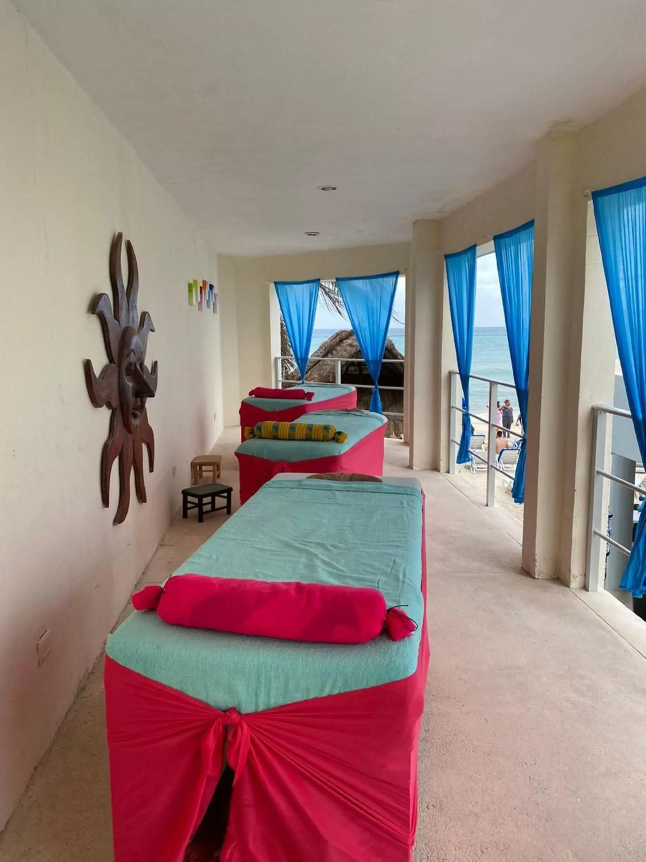 Massage in Playa Maya by MIJ - Beachfront Hotel