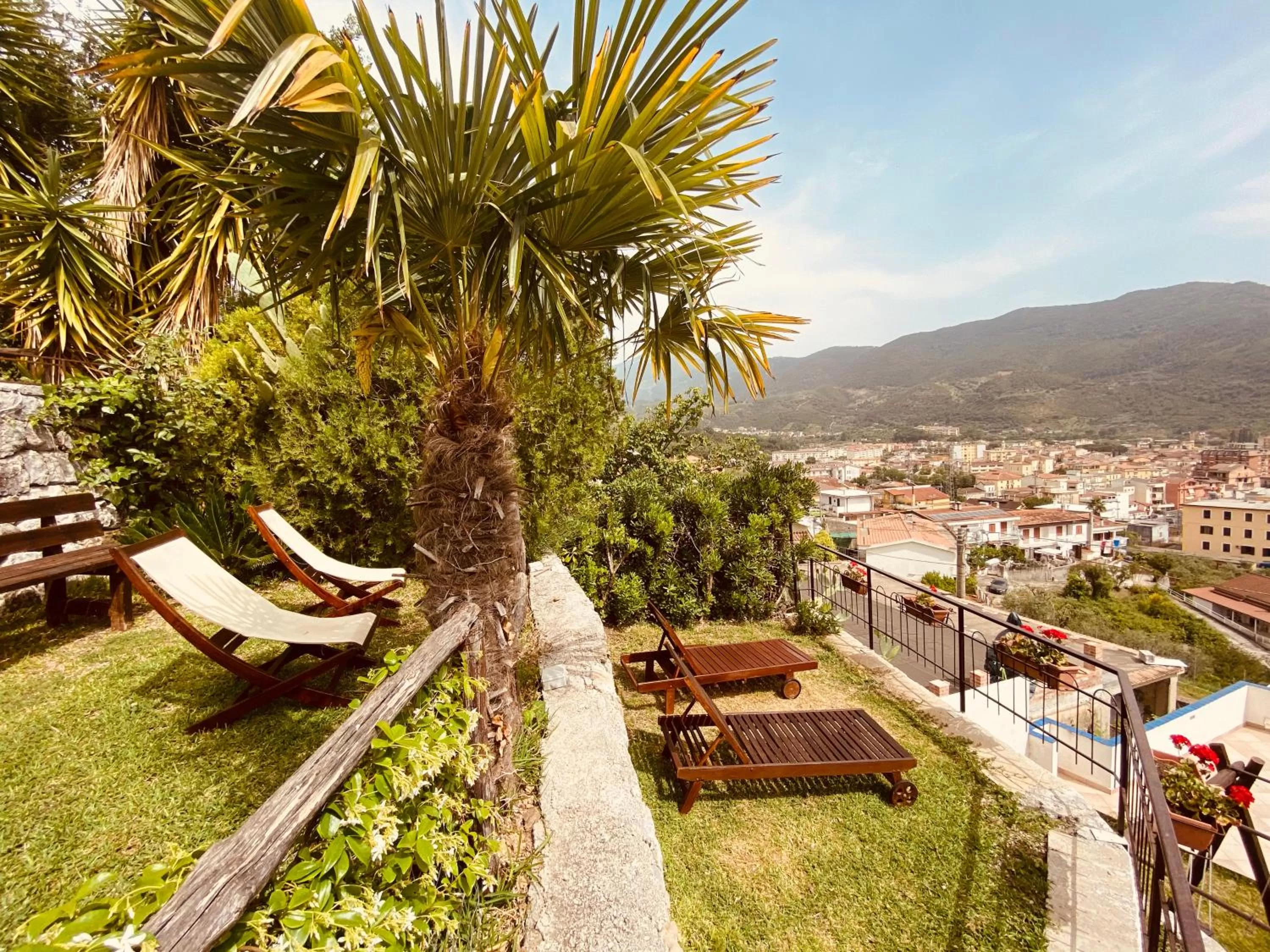 Garden view in Bed & Breakfast Spigolatrice