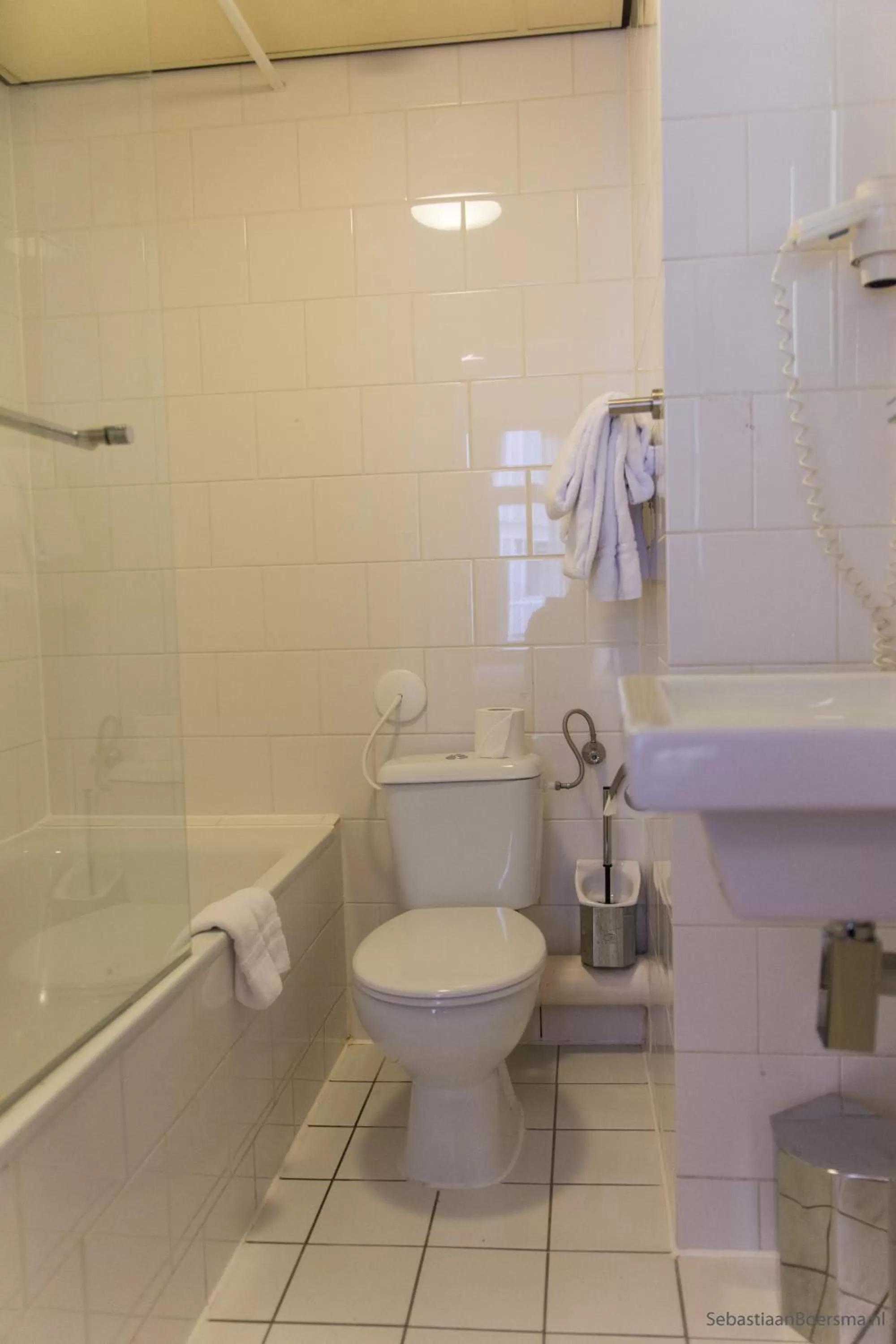 Bathroom in France Hotel