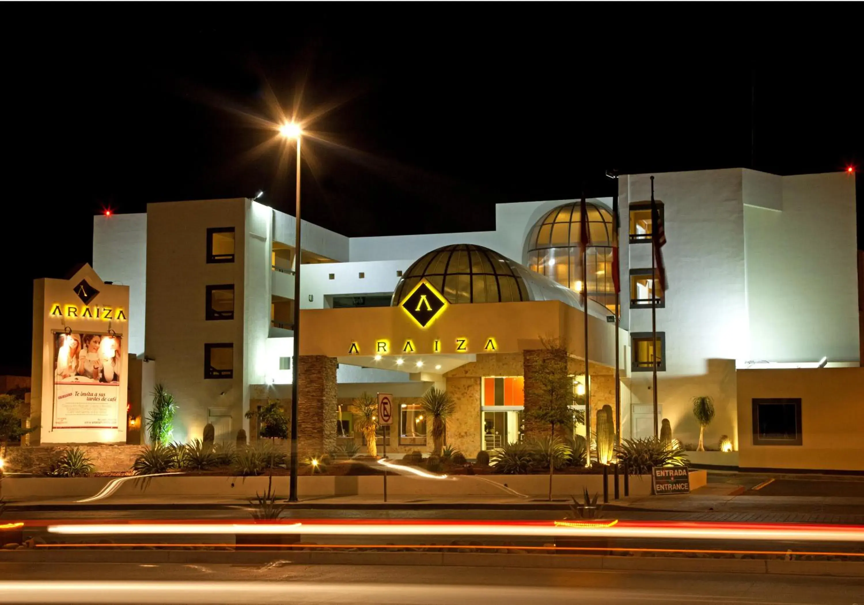 Facade/entrance, Property Building in Hotel Araiza Hermosillo