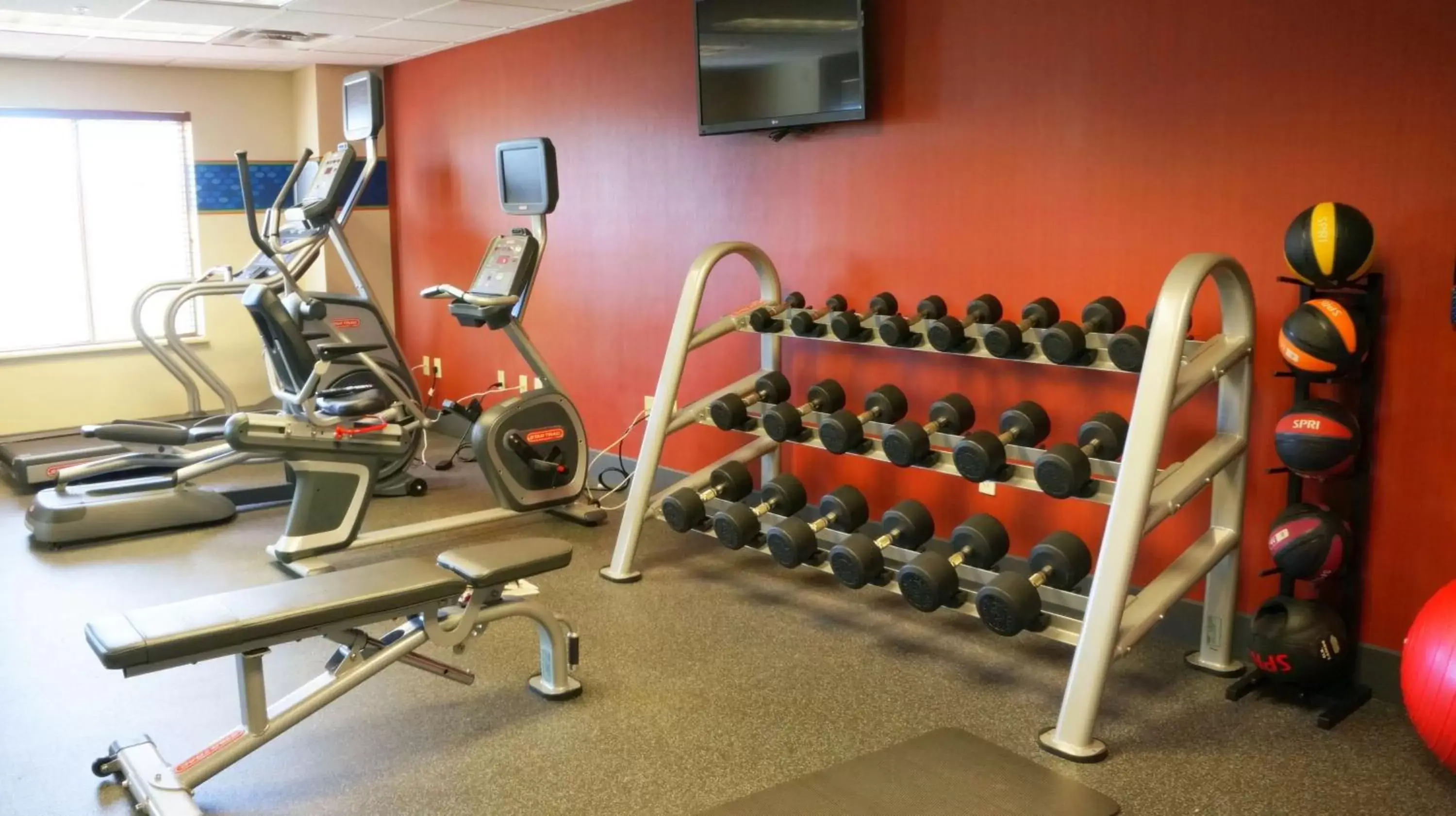 Fitness centre/facilities, Fitness Center/Facilities in Hampton Inn & Suites Kingman