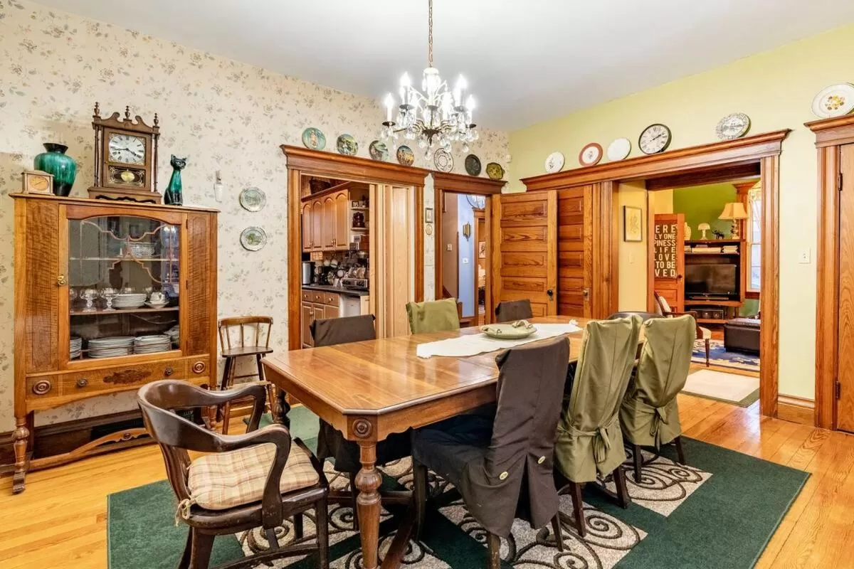 Ye Olde Walkerville Bed & Breakfast