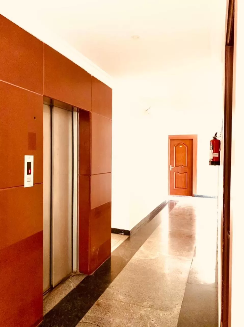 elevator in Hotel Half Moon Chennai