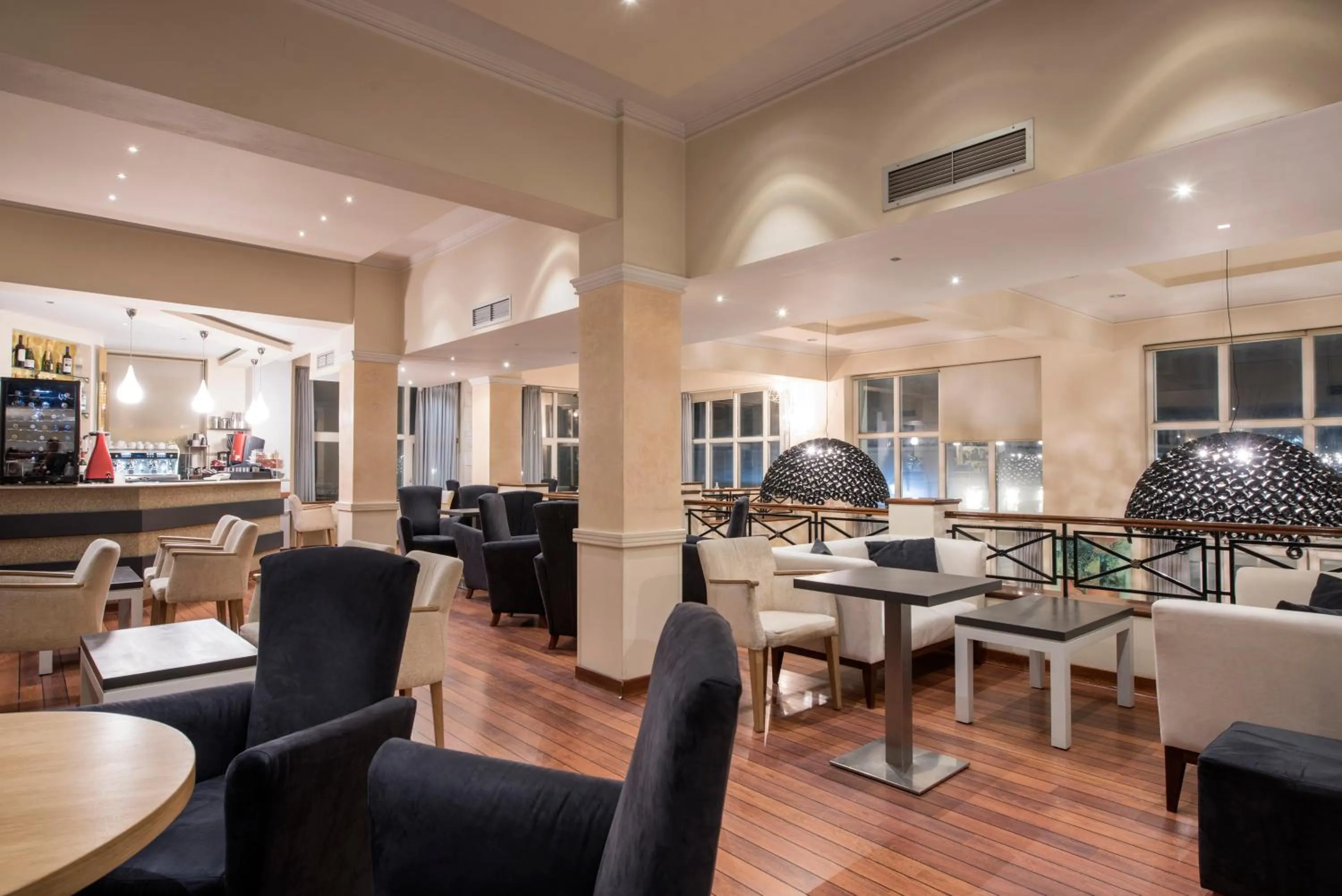 Property building in Hotel Hermes