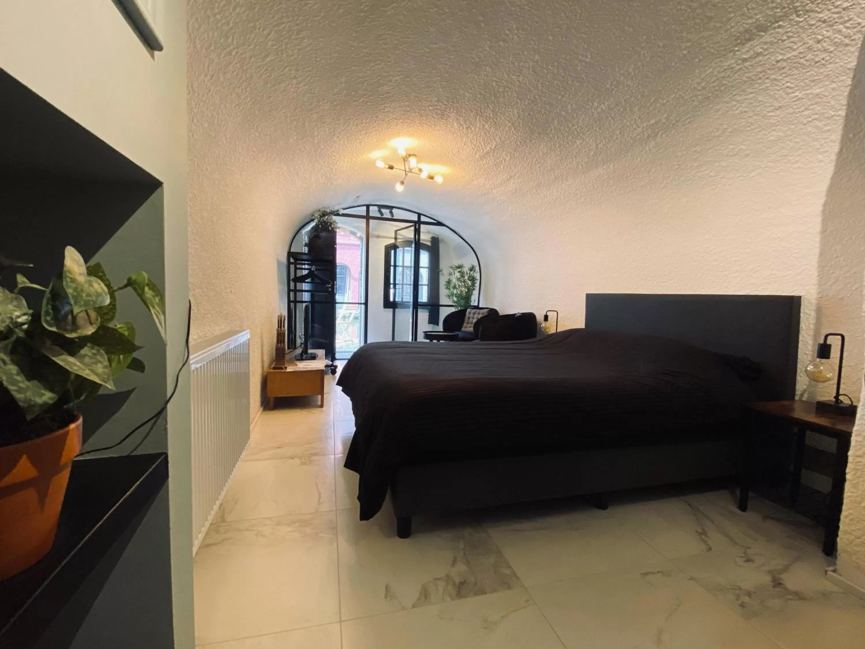 Bed in Slapen onder de Dom