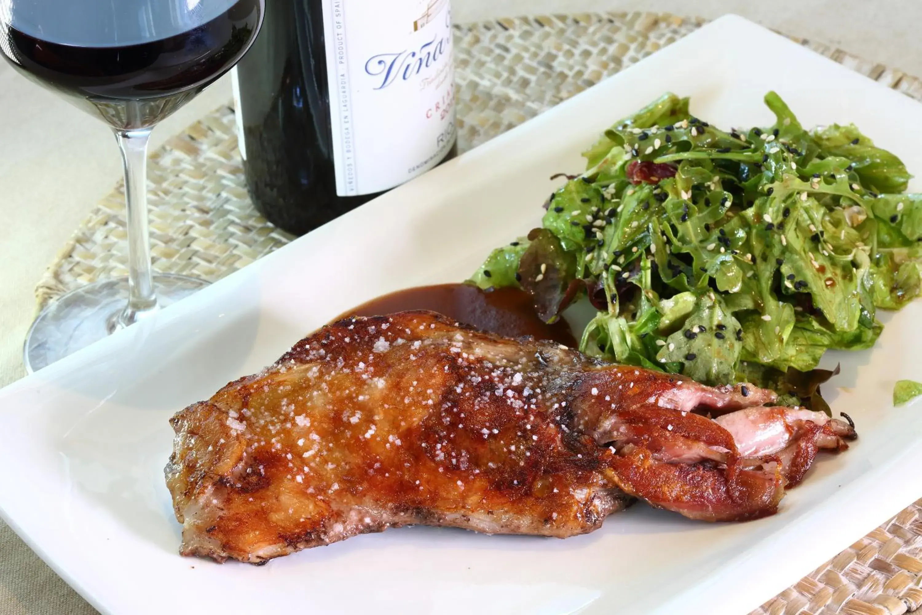 Restaurant/places to eat in Hotel Jauregui Restaurant/places to eat in Hotel Jauregui