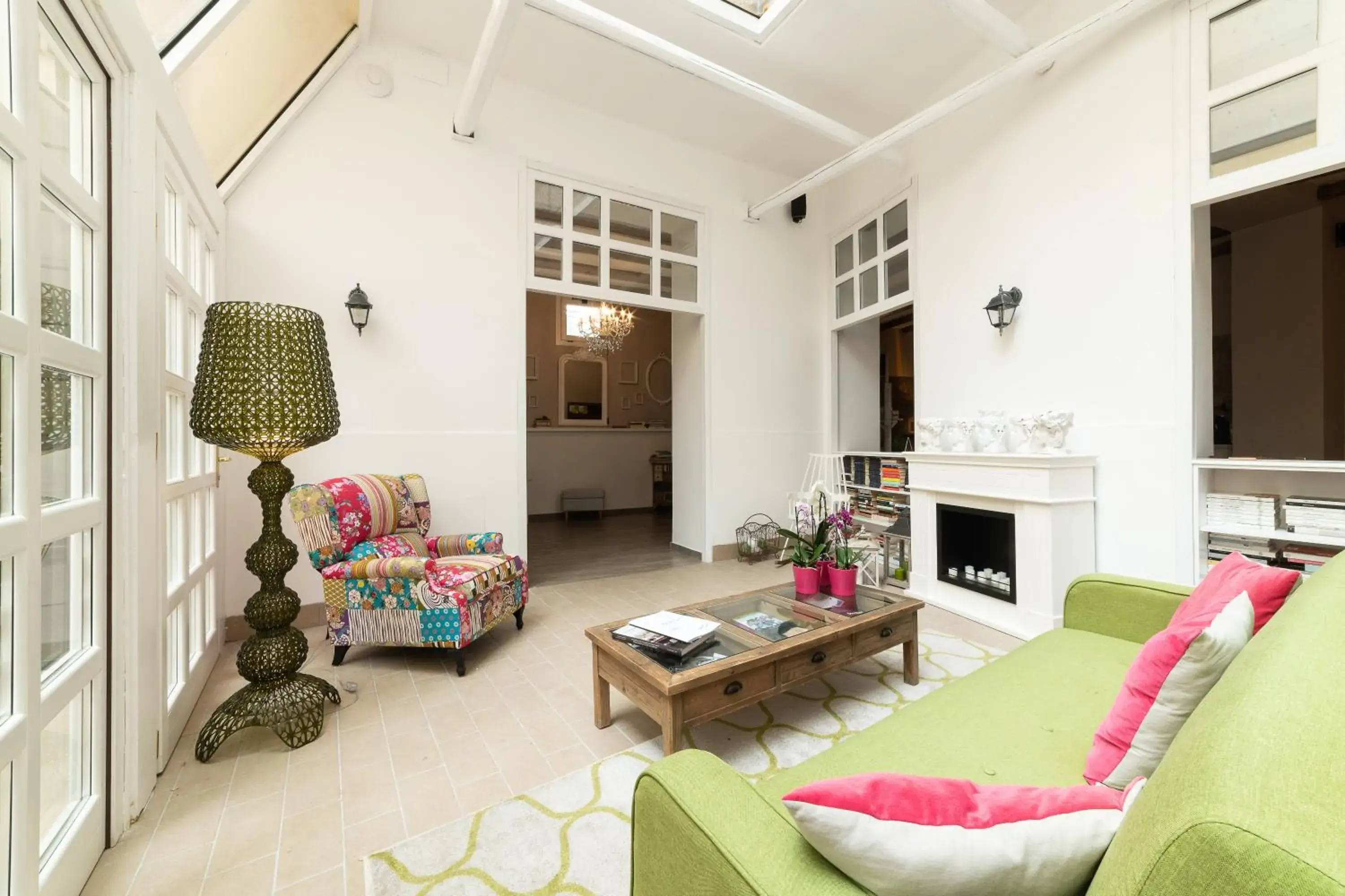 Library, Seating Area in Cas'E Charming House