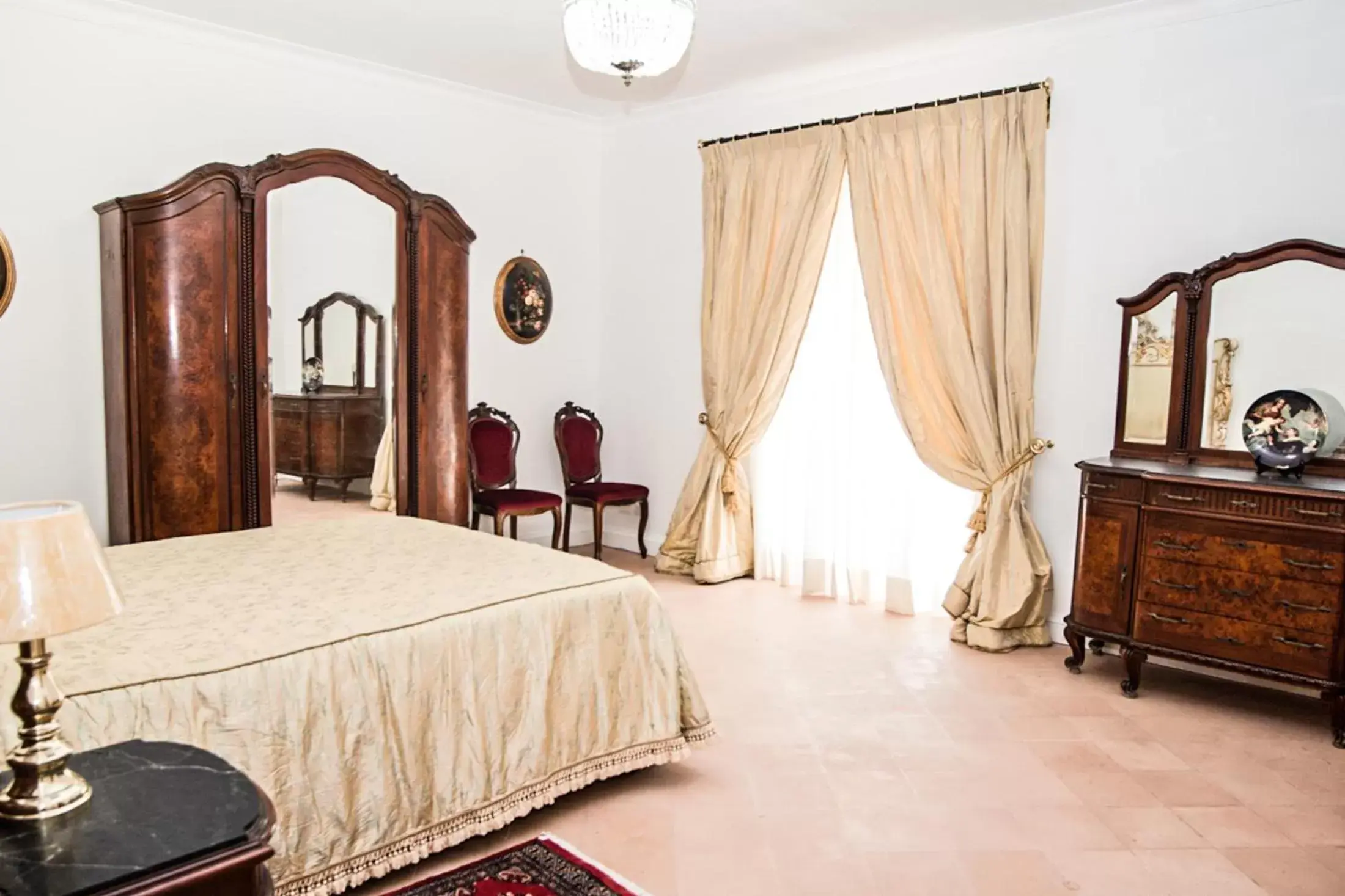 Bed in Villa Strampelli