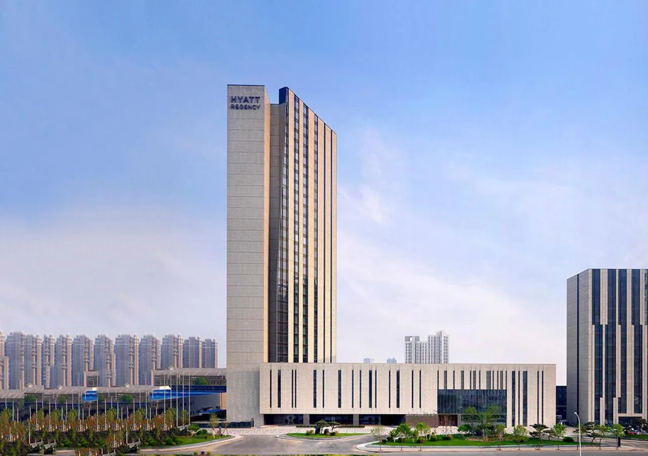 Property building in Hyatt Regency Tianjin East