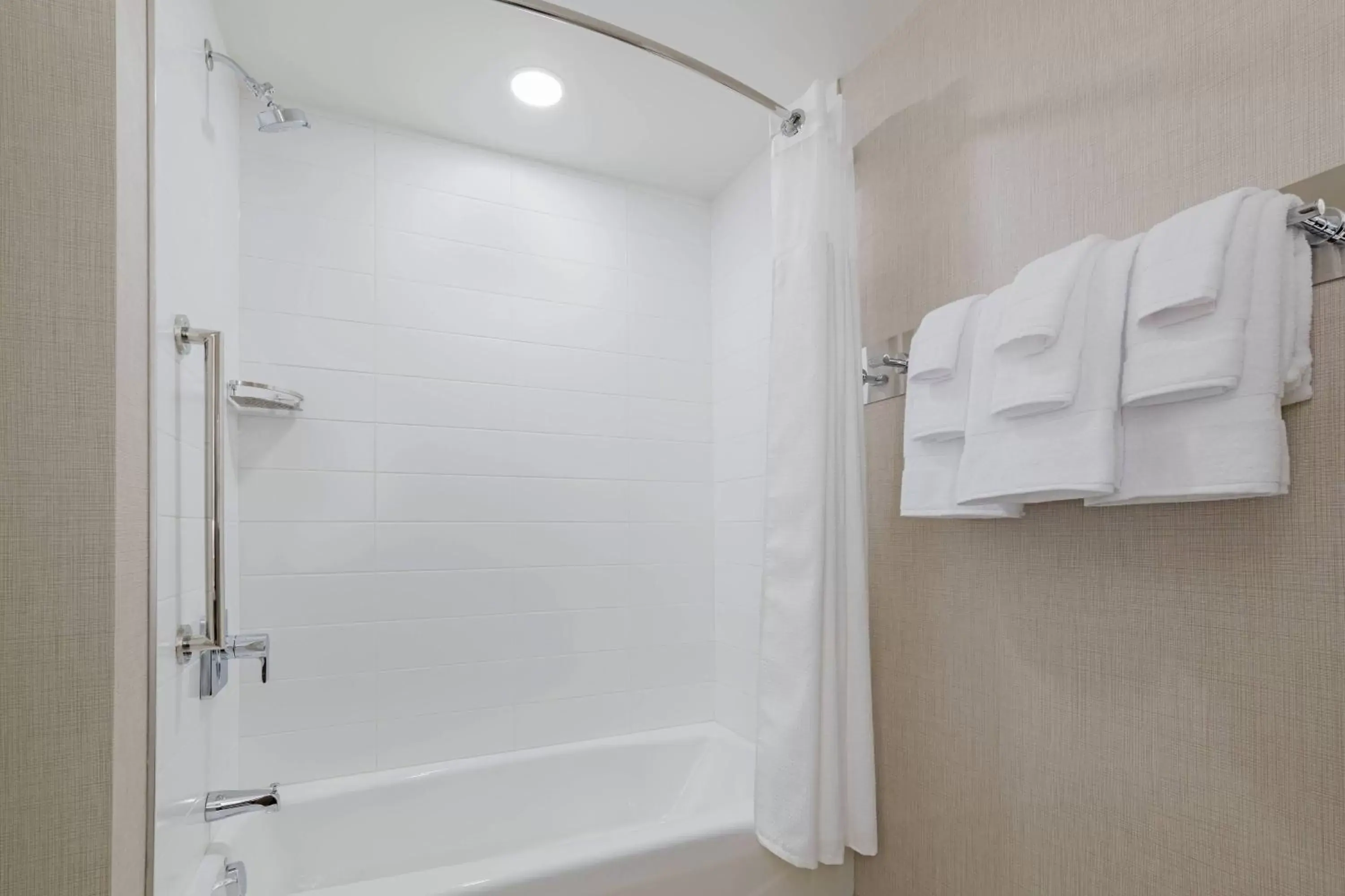 Bathroom in Residence Inn by Marriott Halifax Dartmouth