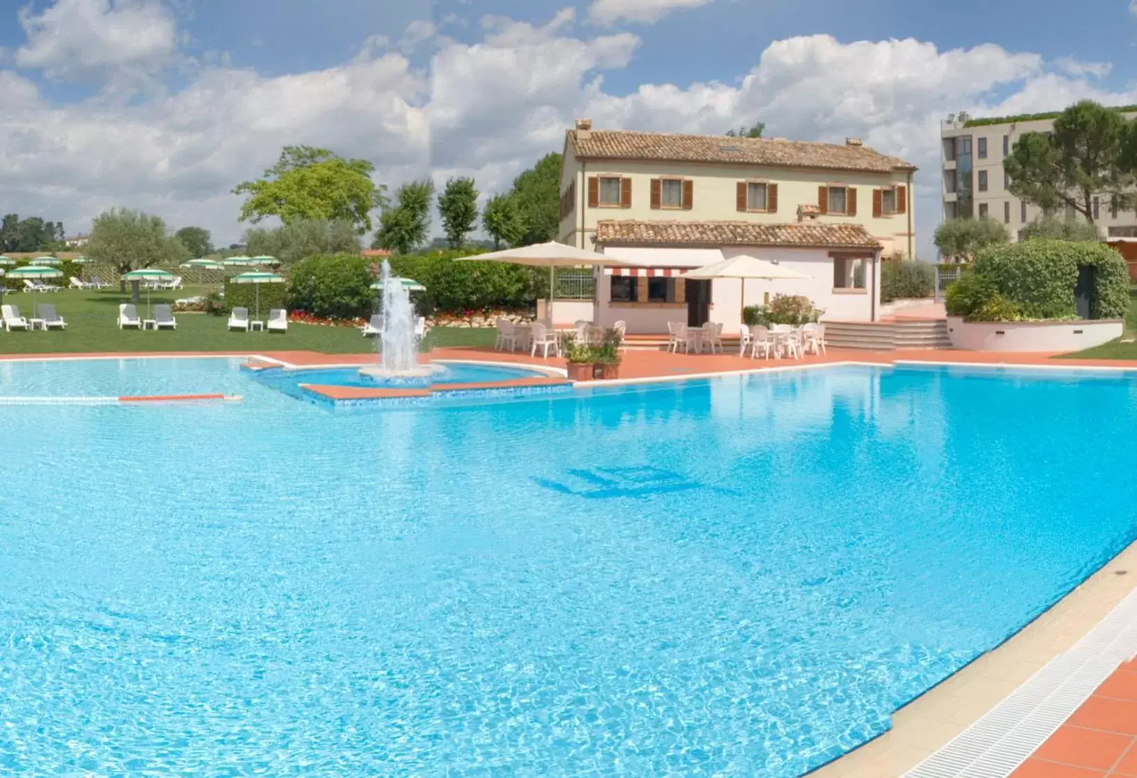 Swimming Pool in Hotel Federico II