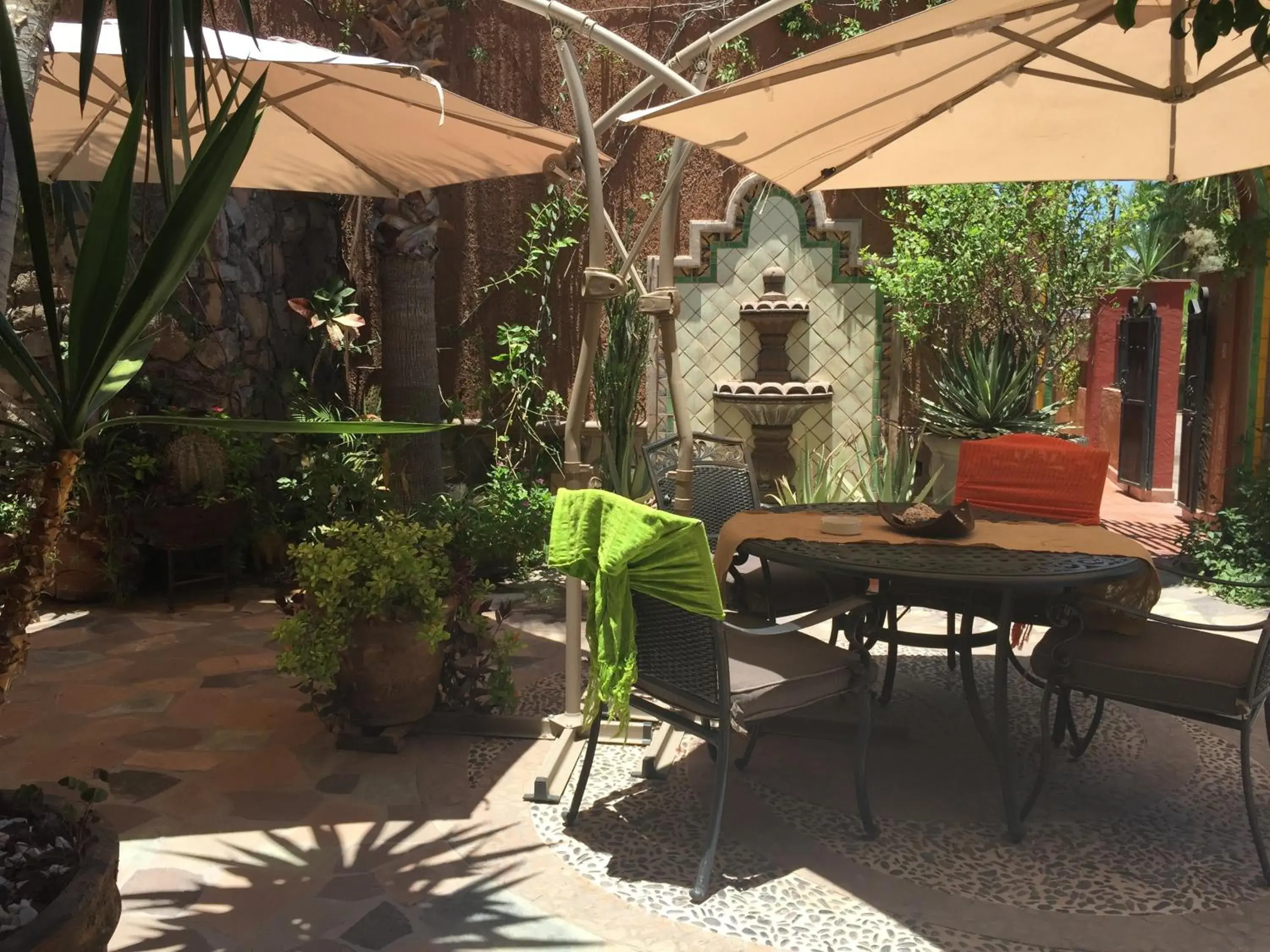 Garden, BBQ Facilities in Posada del Cortes