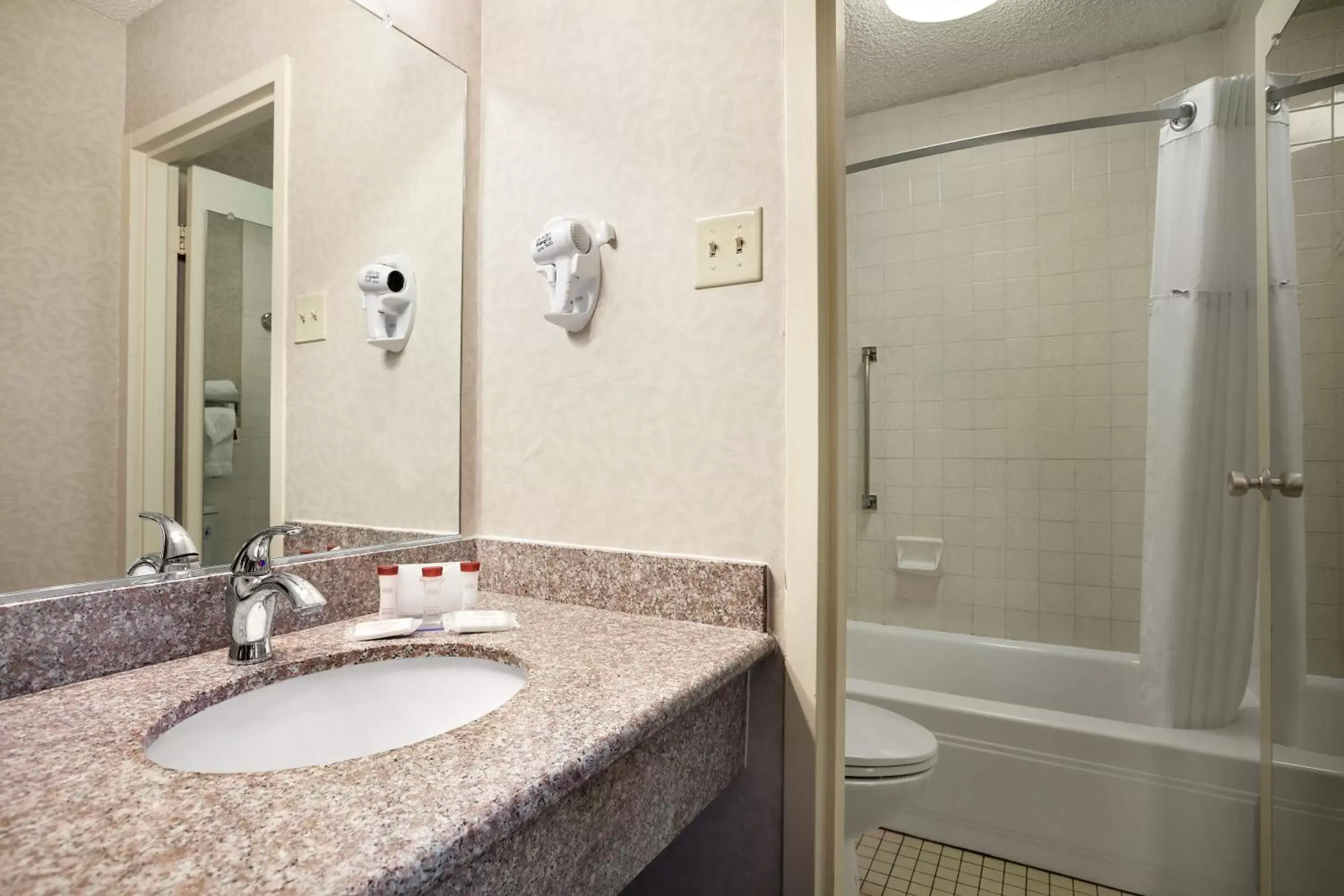 Bathroom in Ramada by Wyndham Sunnyvale/Silicon Valley