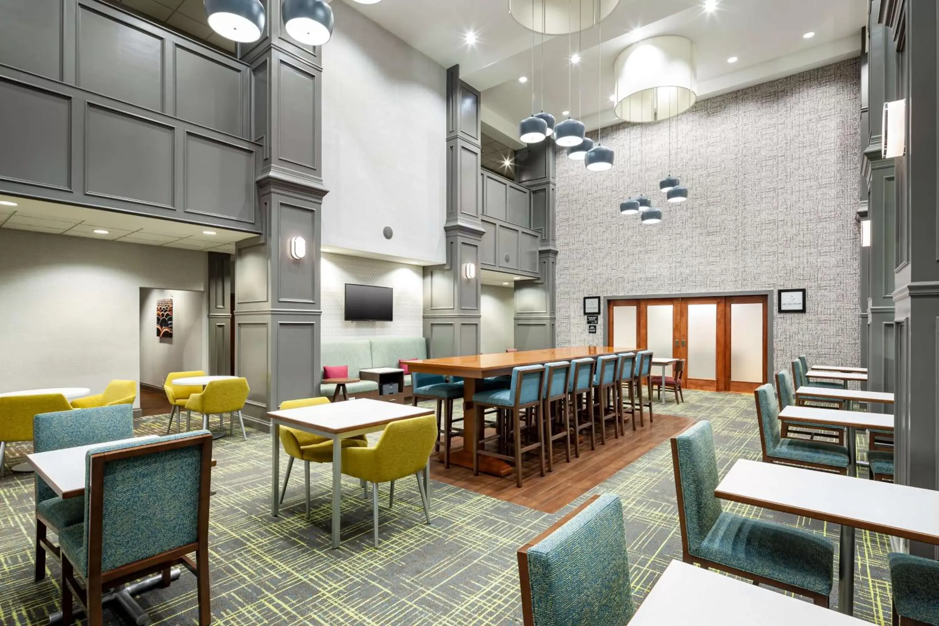 Breakfast, Restaurant/Places to Eat in Hampton Inn & Suites Texarkana