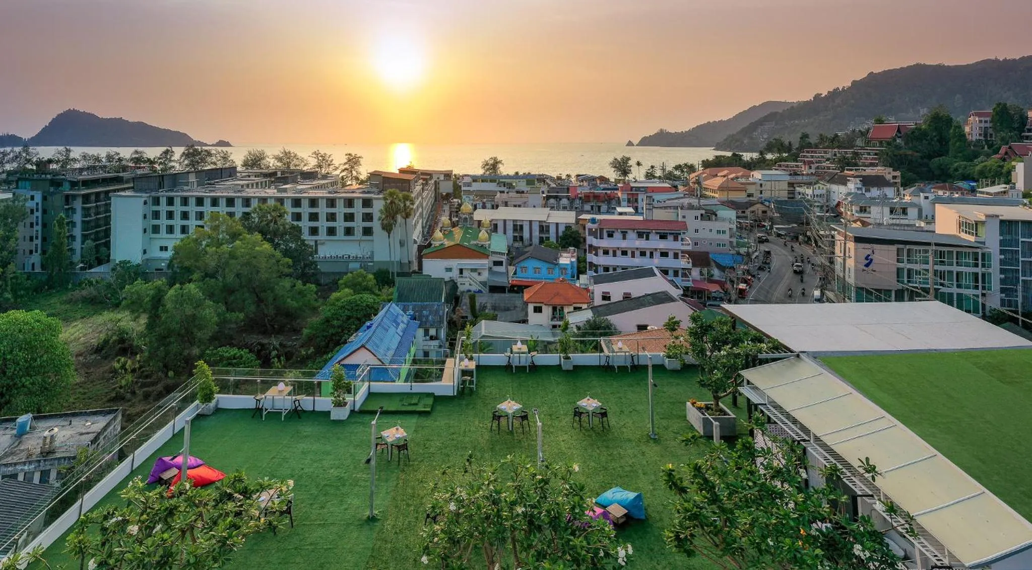 Property building in Zenseana Resort & Spa - Patong, Phuket