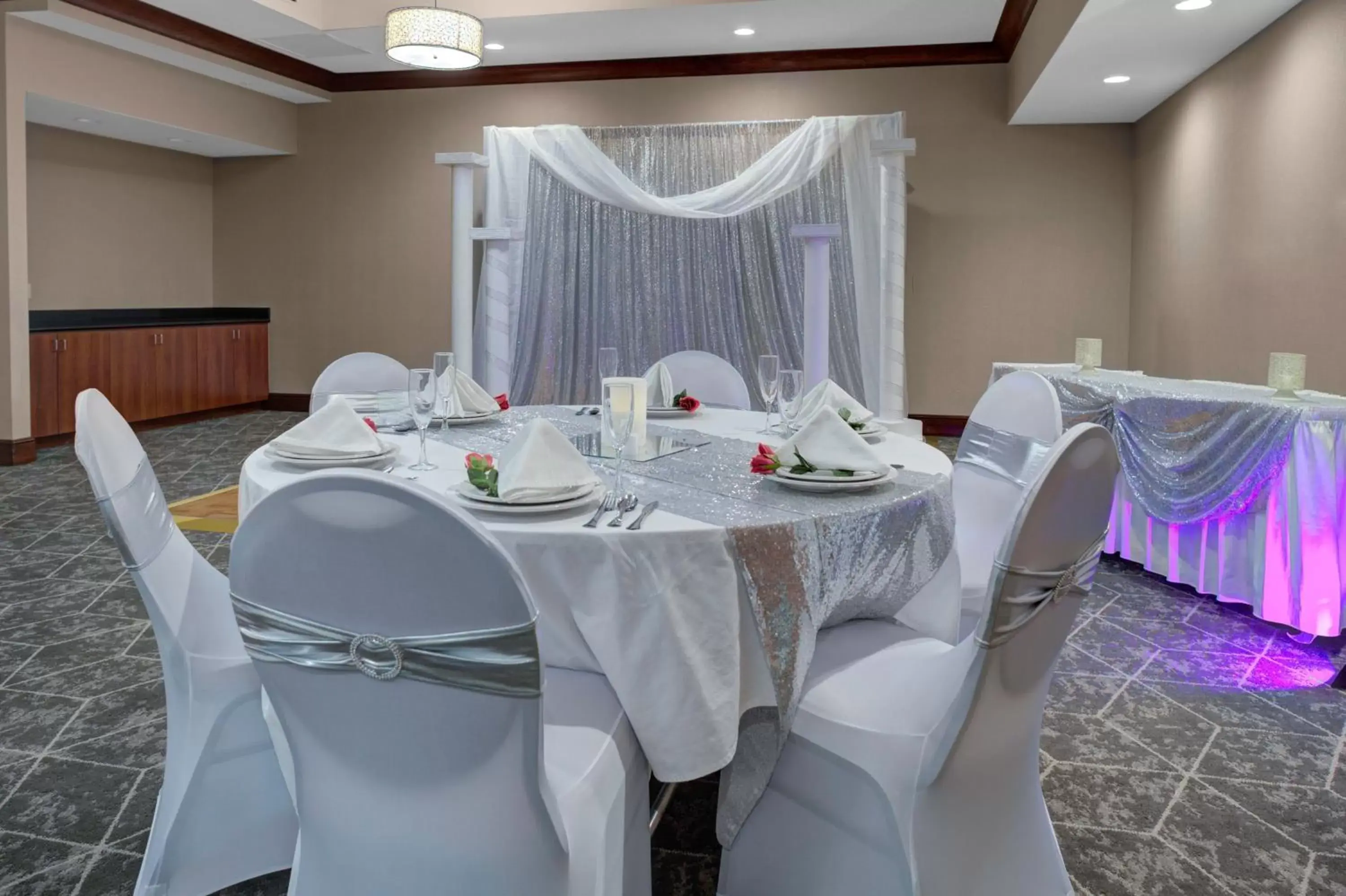 Banquet/Function facilities, Banquet Facilities in Holiday Inn Hotel & Suites Lima, an IHG Hotel