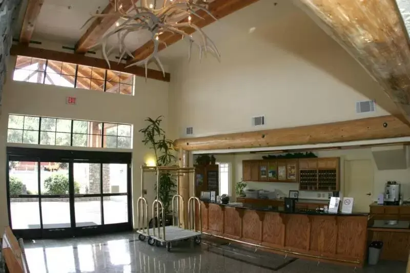 Lobby or reception in Murphys Suites Lobby or reception in Murphys Suites