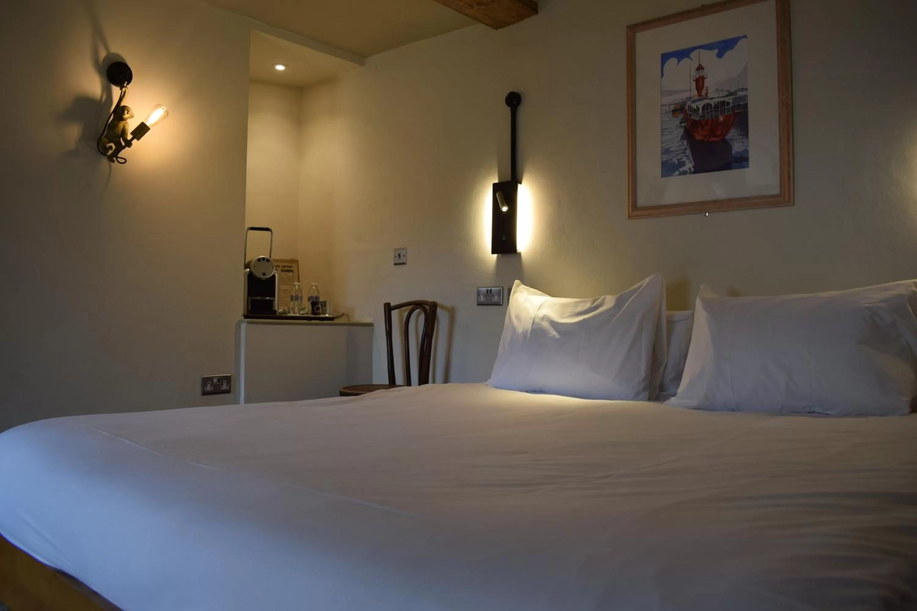 Bed in Alma Inn & Dining Rooms