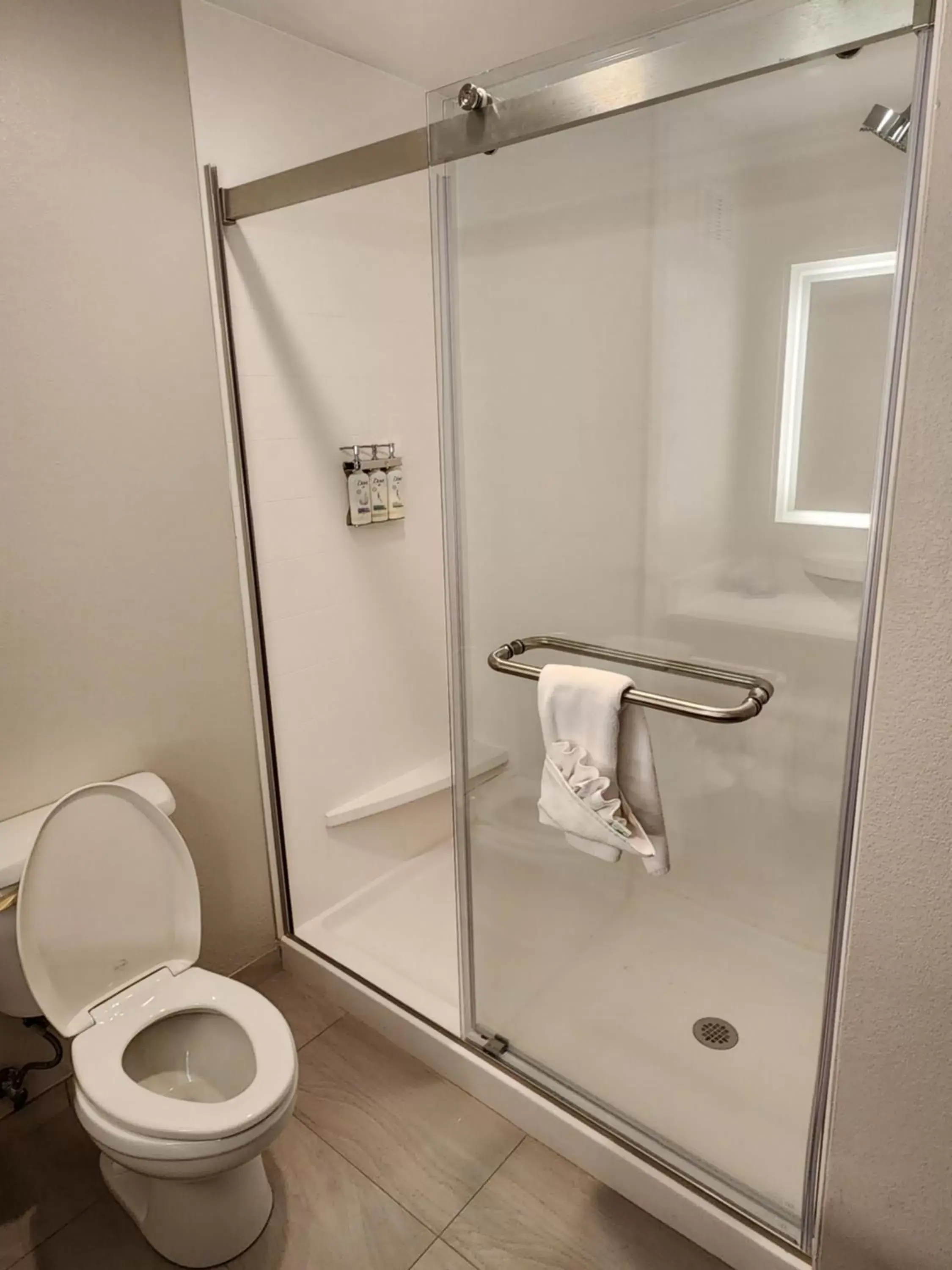 Bathroom in Holiday Inn Express & Suites Perry, an IHG Hotel