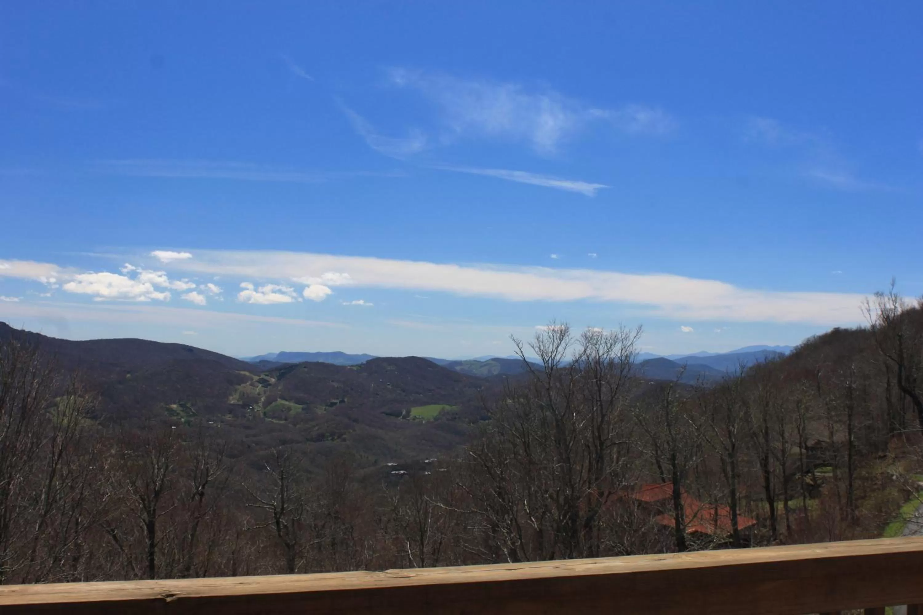 Day, Mountain View in Klonteska Condominiums By VCI Real Estate Services